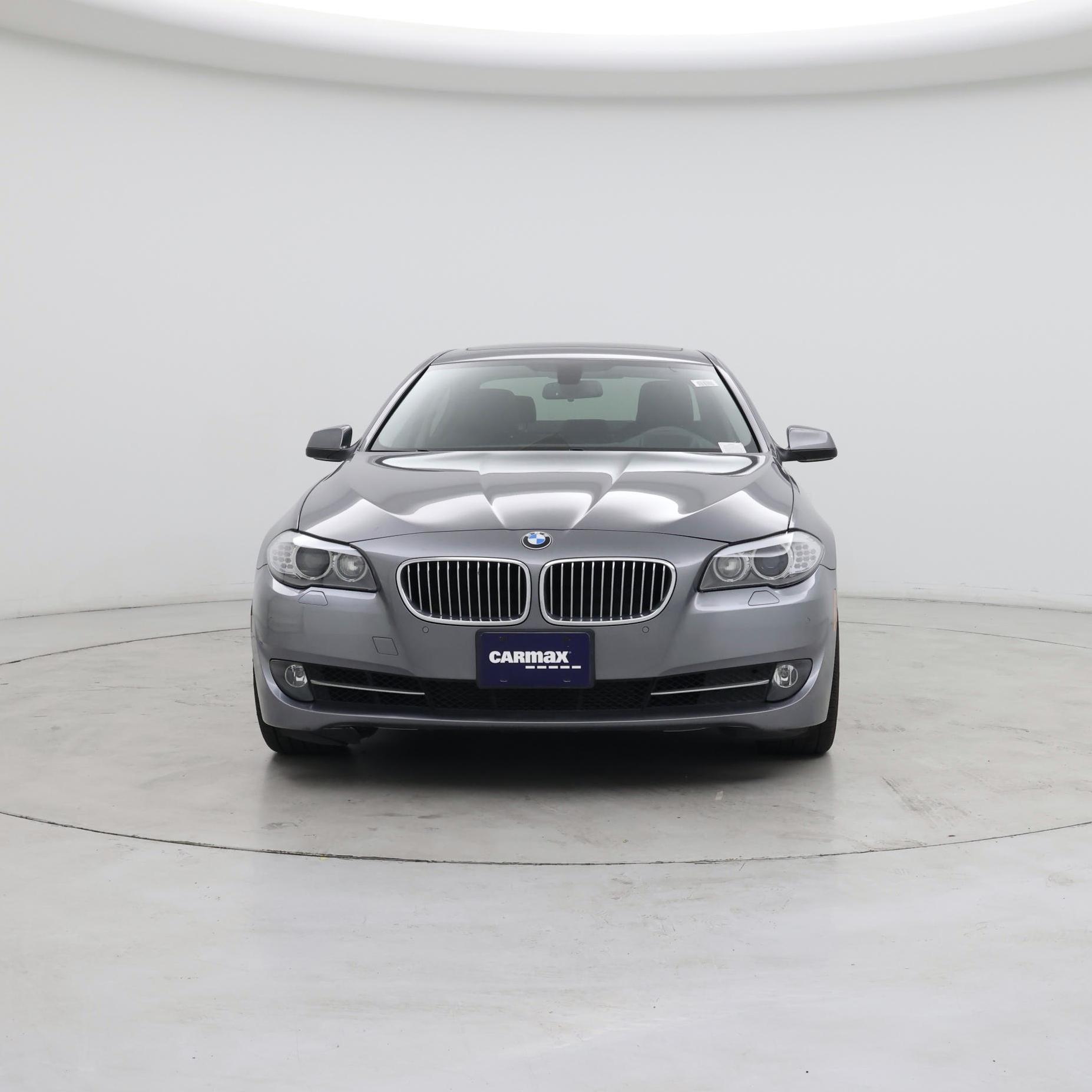 Thumbnail: 2013 BMW 5 Series - 5