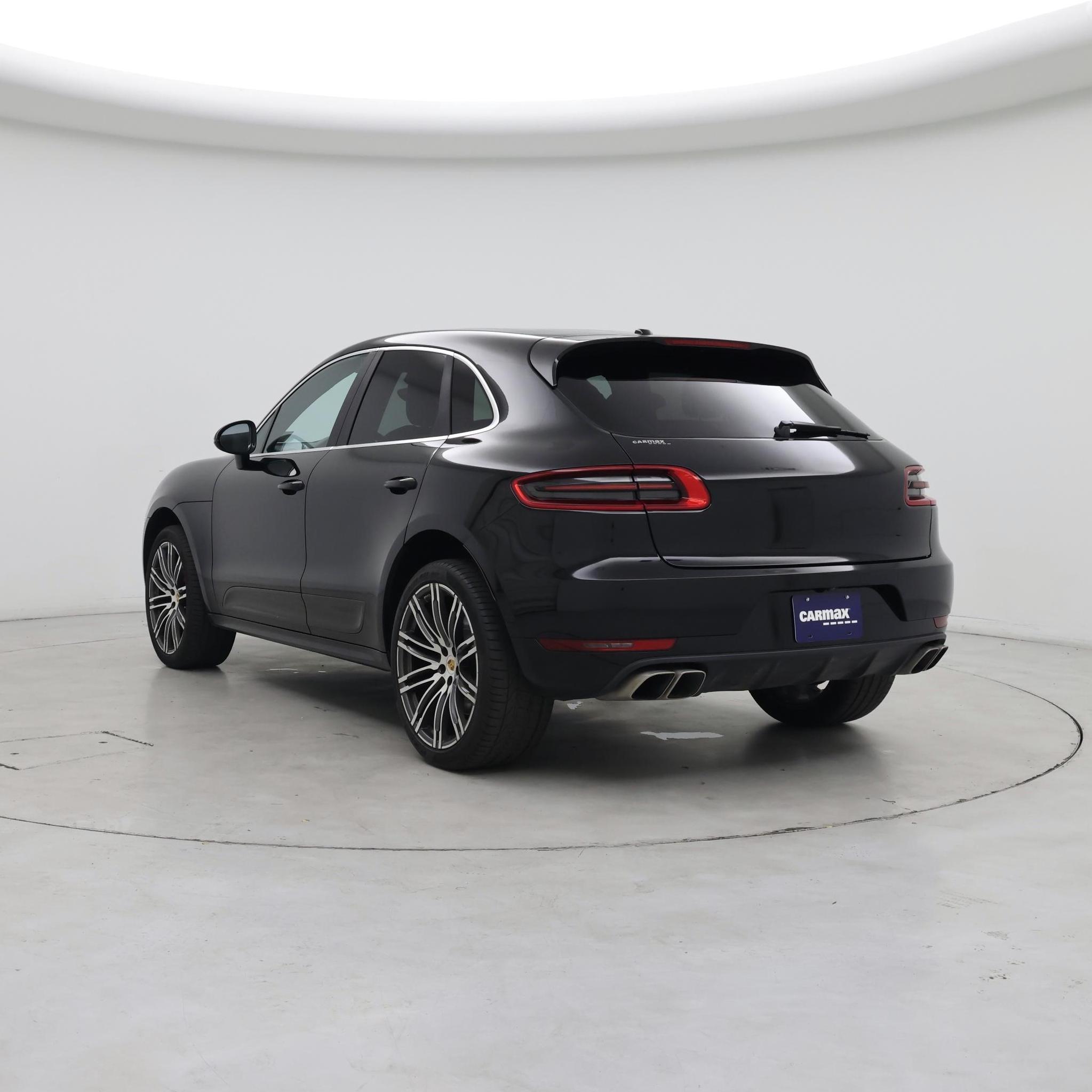 Thumbnail: 2015 Porsche Macan - 2