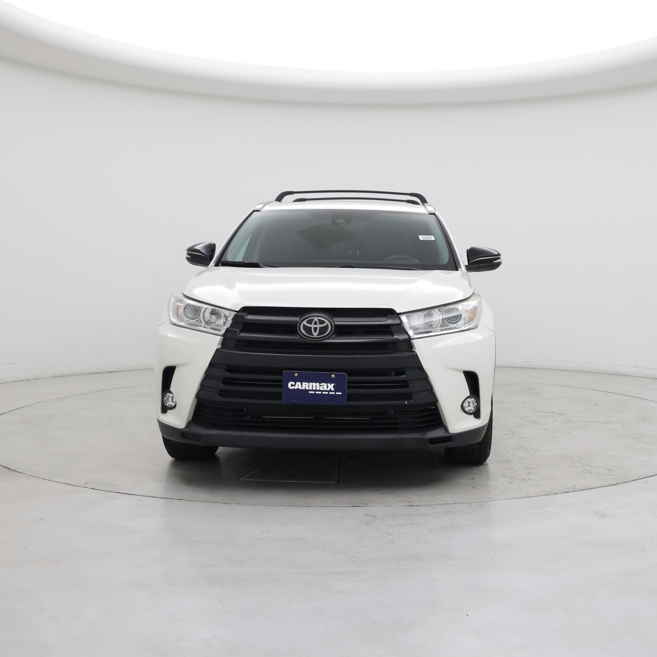 Thumbnail: 2019 Toyota Highlander - 5