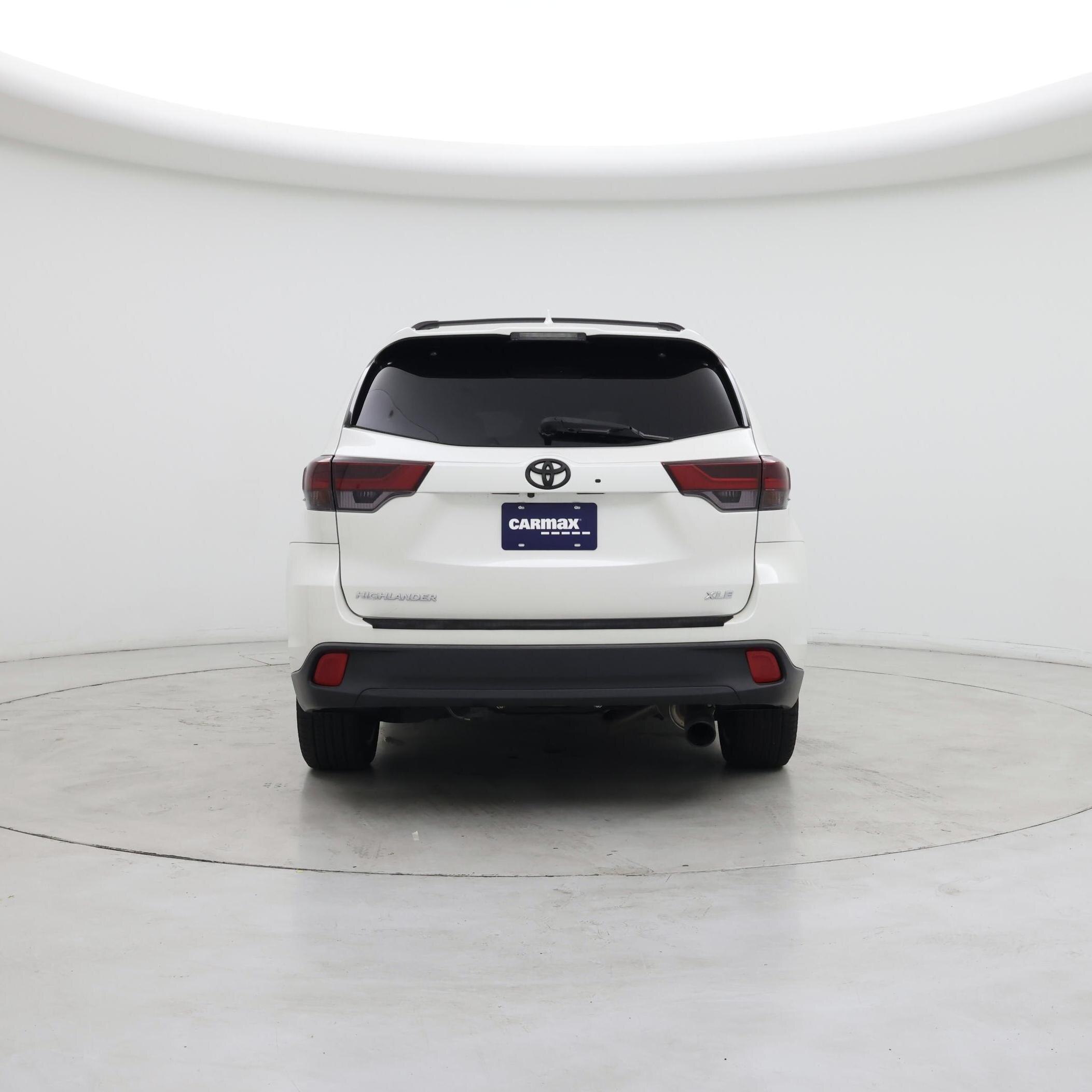 Thumbnail: 2019 Toyota Highlander - 6