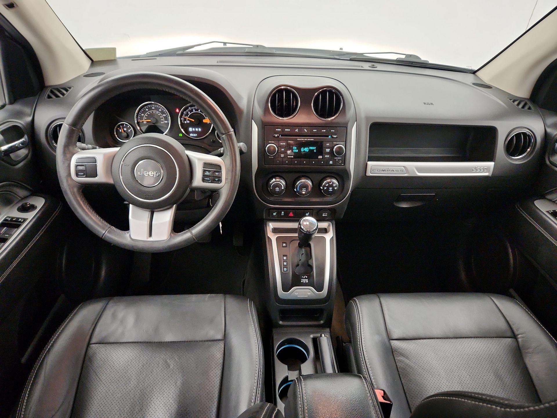 Thumbnail: 2017 Jeep Compass - 9