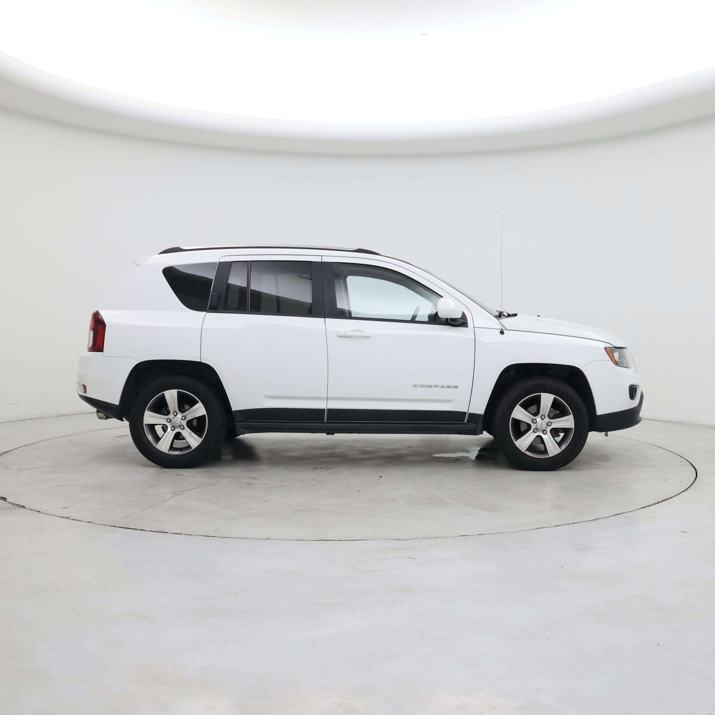 Thumbnail: 2017 Jeep Compass - 7