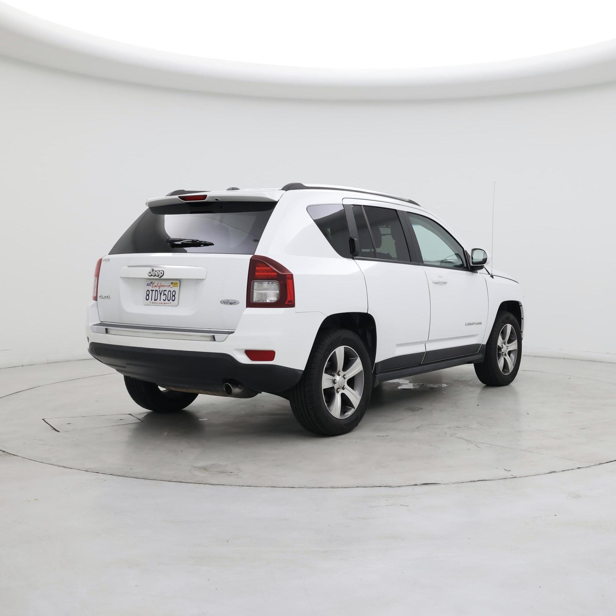 Thumbnail: 2017 Jeep Compass - 8