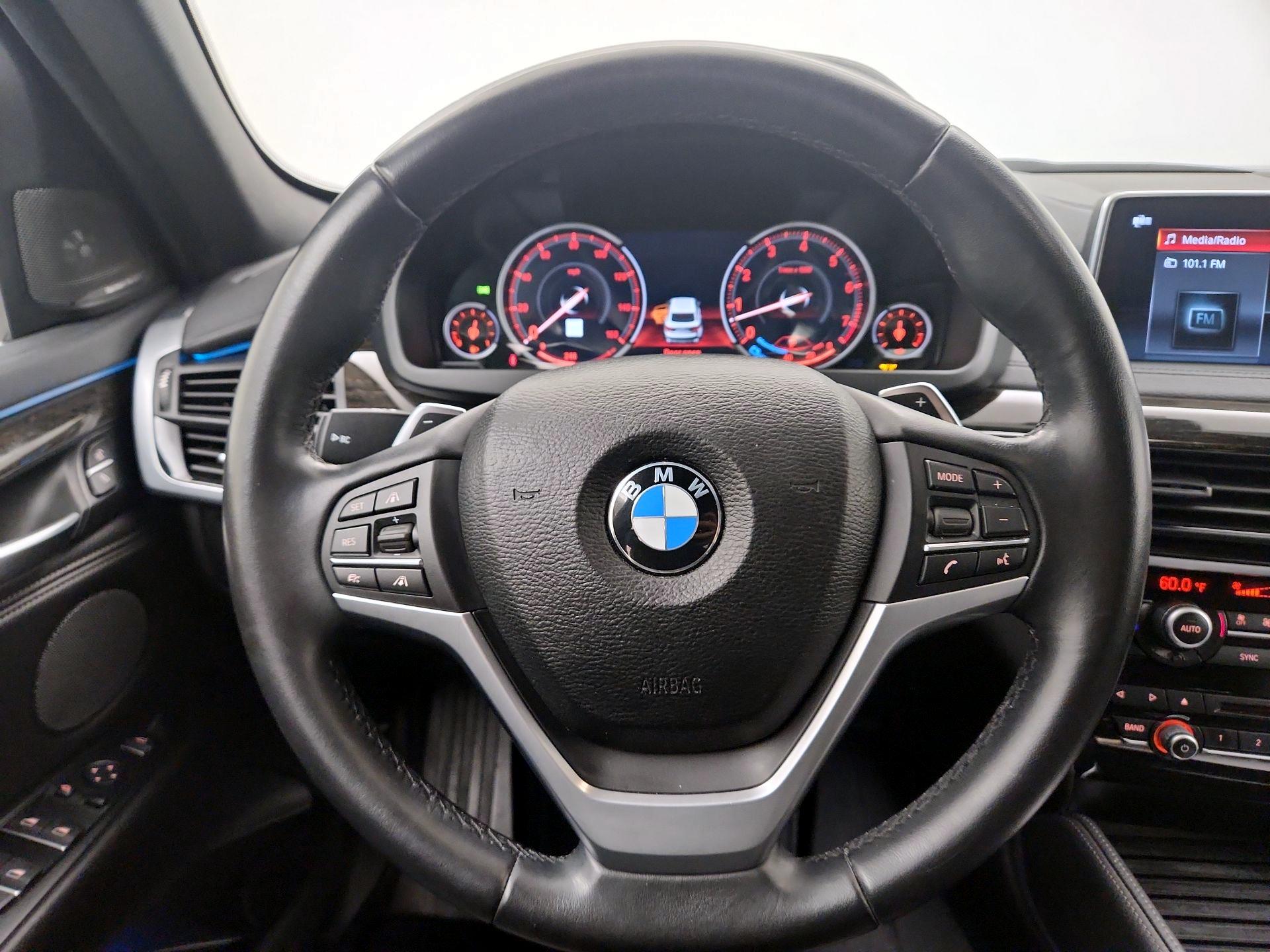Thumbnail: 2019 BMW X6 - 10