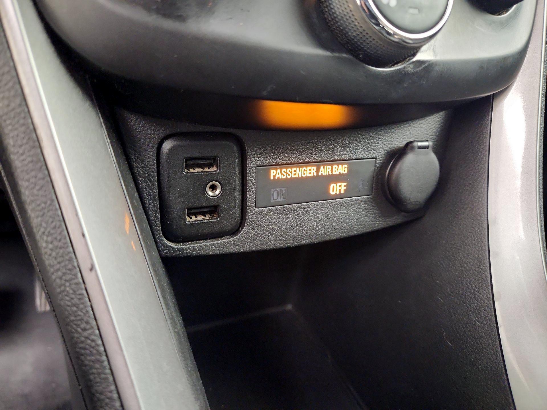 Thumbnail: 2019 Chevrolet Trax - 18