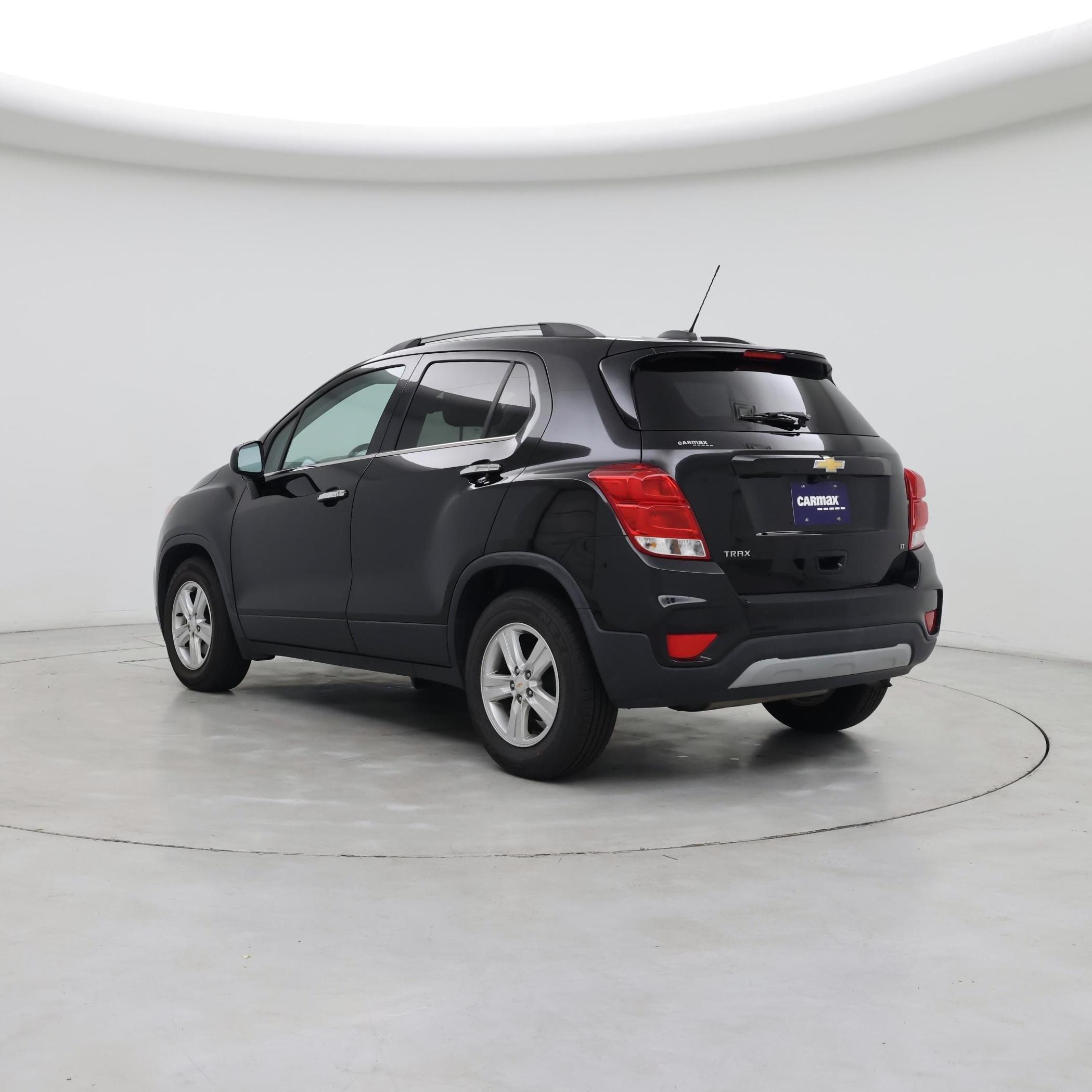 Thumbnail: 2019 Chevrolet Trax - 2