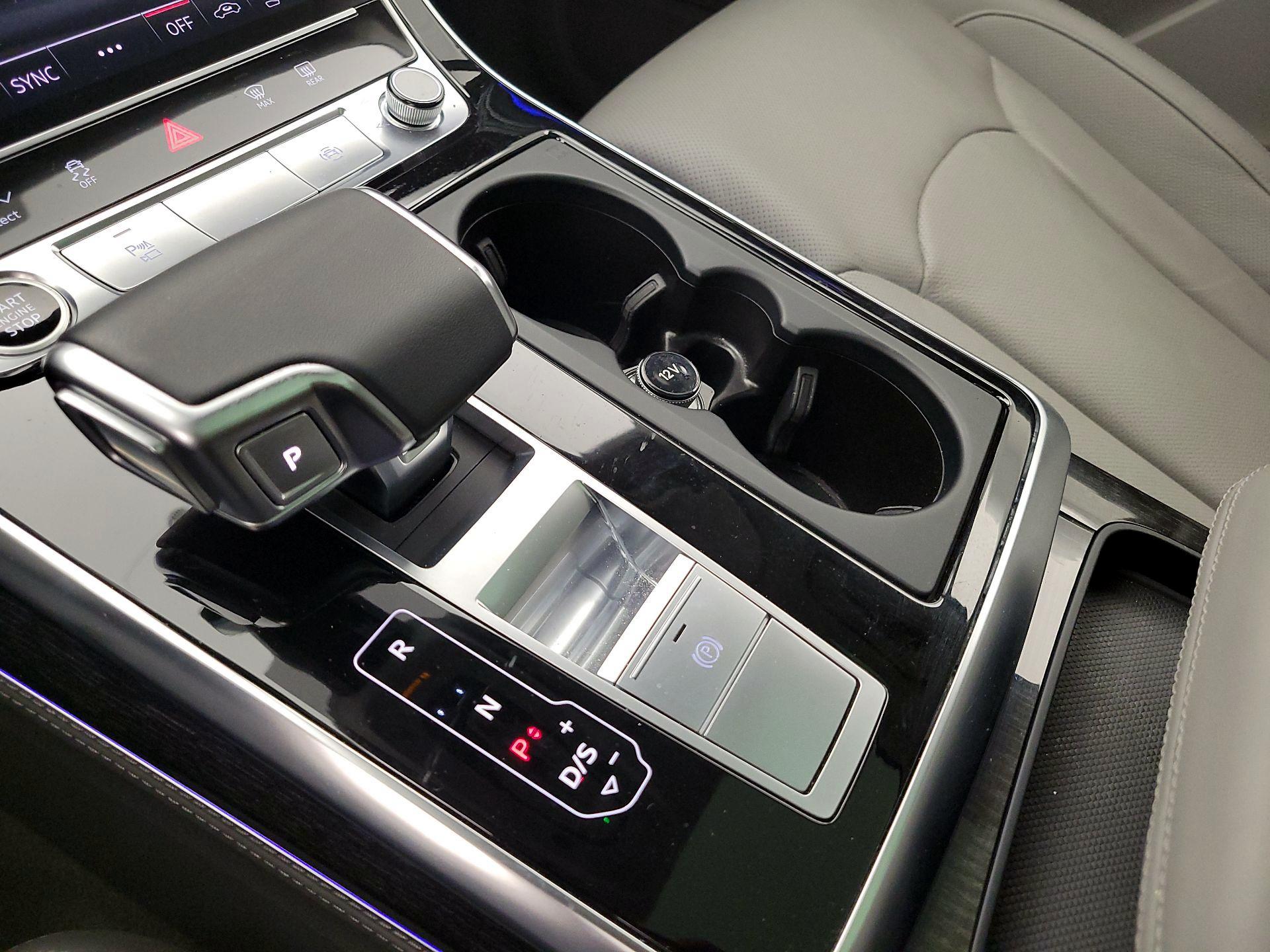 Thumbnail: 2022 Audi Q7 - 18