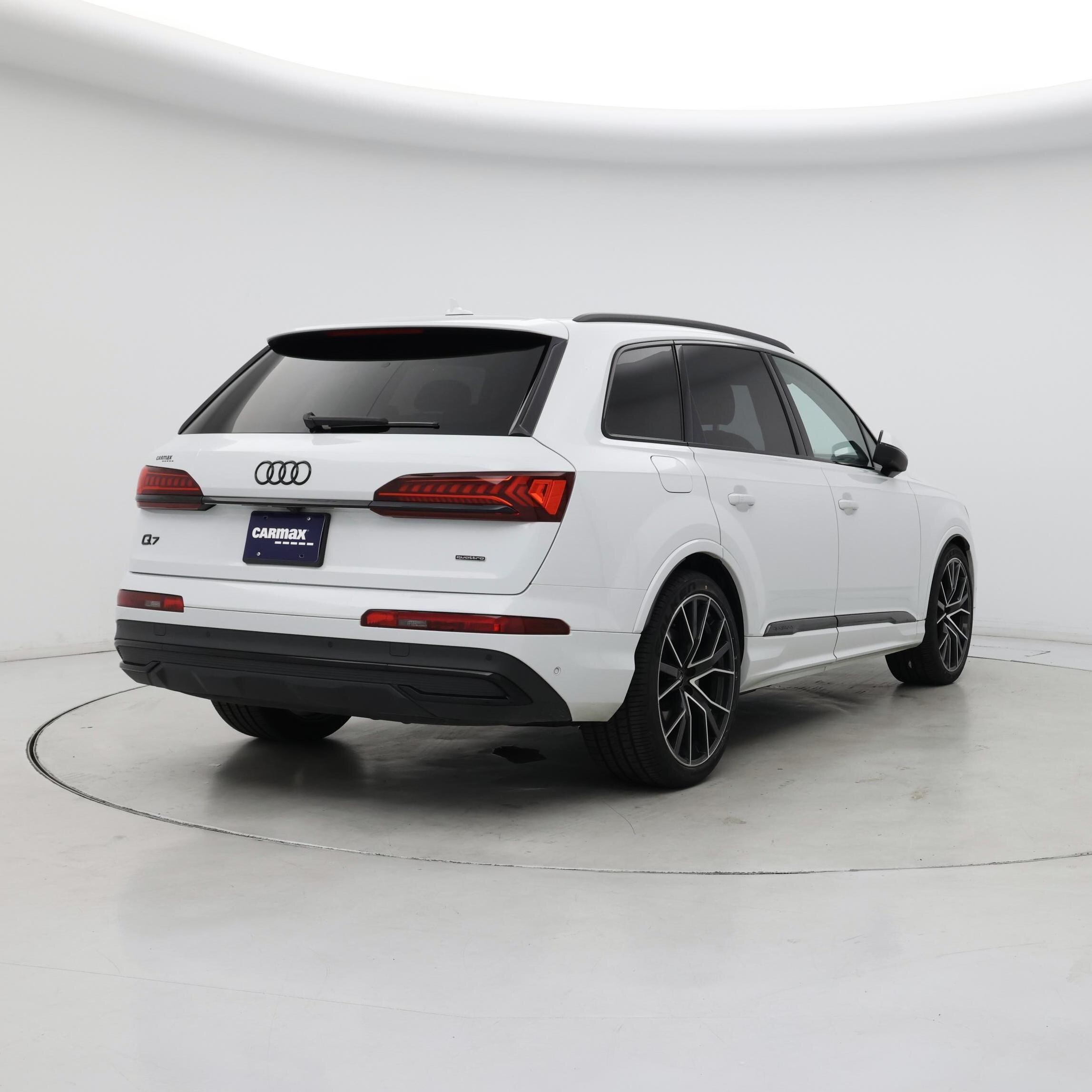 Thumbnail: 2022 Audi Q7 - 8