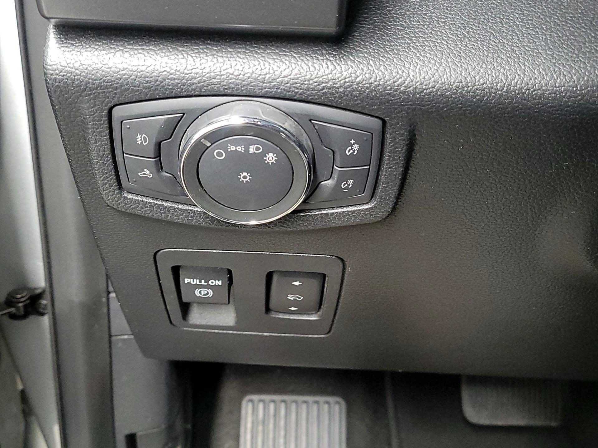 Thumbnail: 2019 Ford F-150 - 13