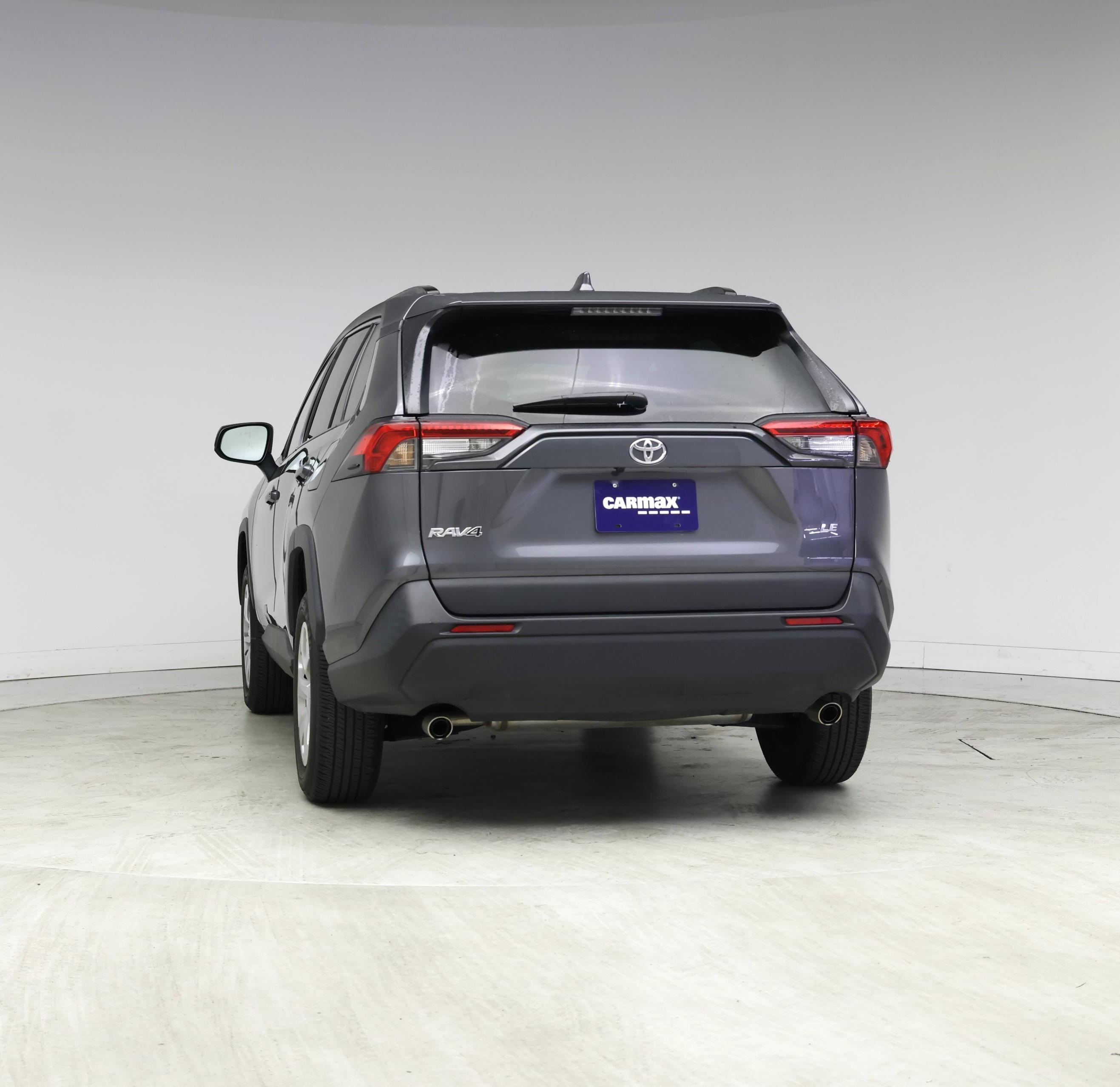 Thumbnail: 2021 Toyota RAV4 - 6