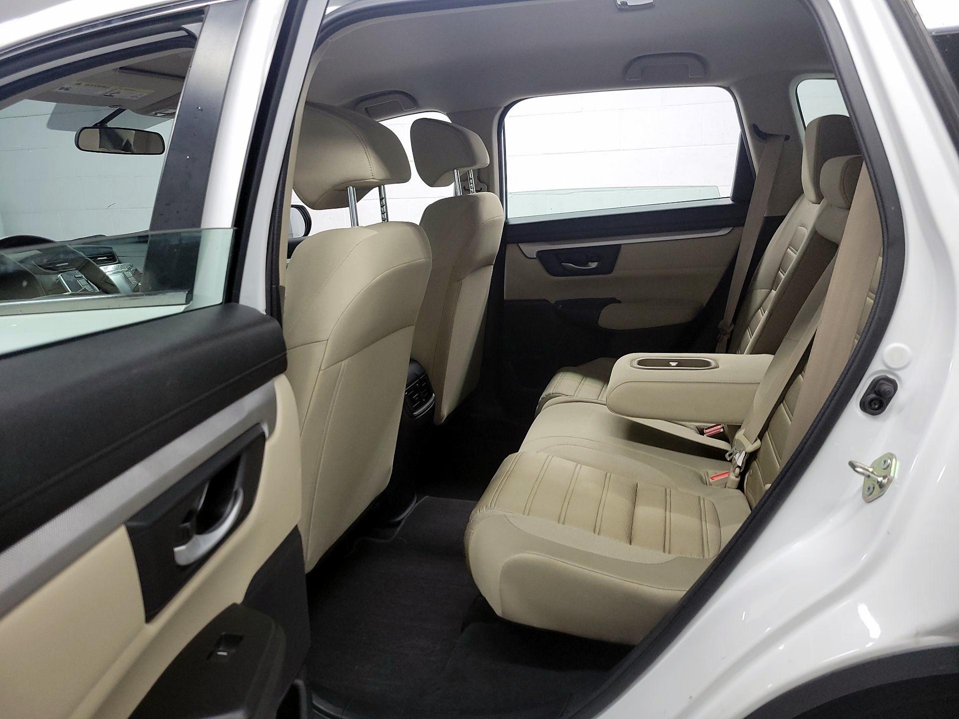 Thumbnail: 2019 Honda CR-V - 17