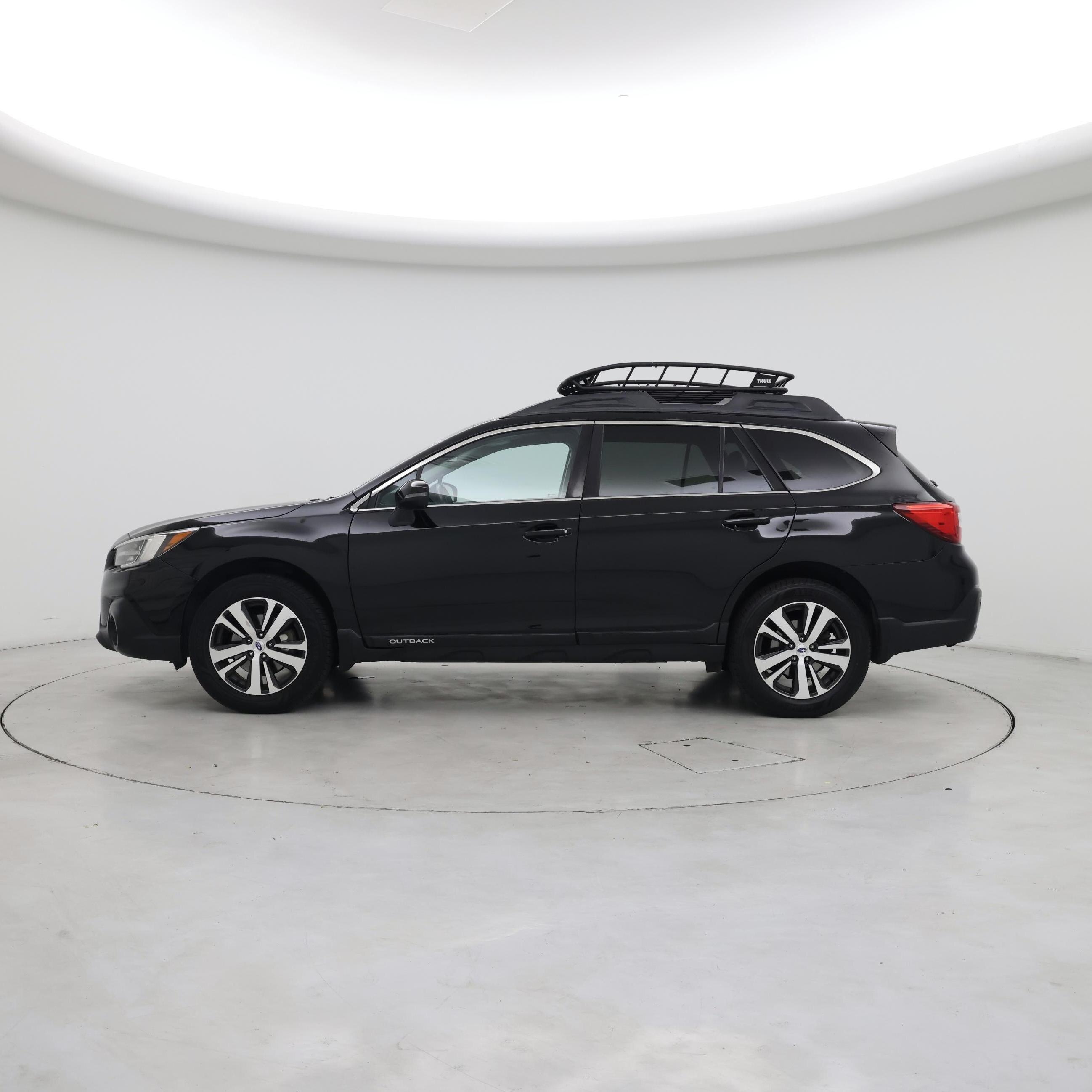 Thumbnail: 2018 Subaru Outback - 3