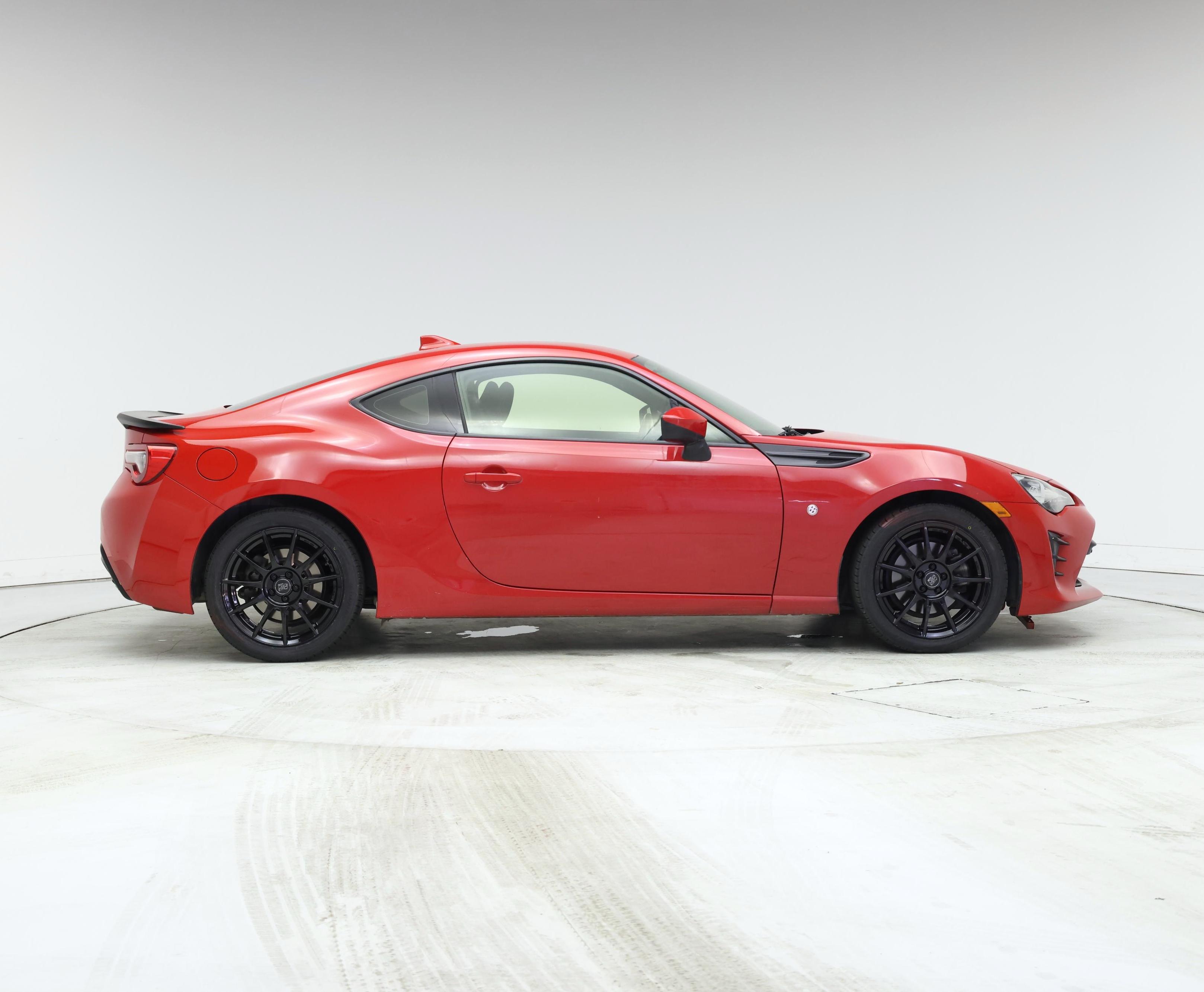 Thumbnail: 2017 Toyota 86 - 7