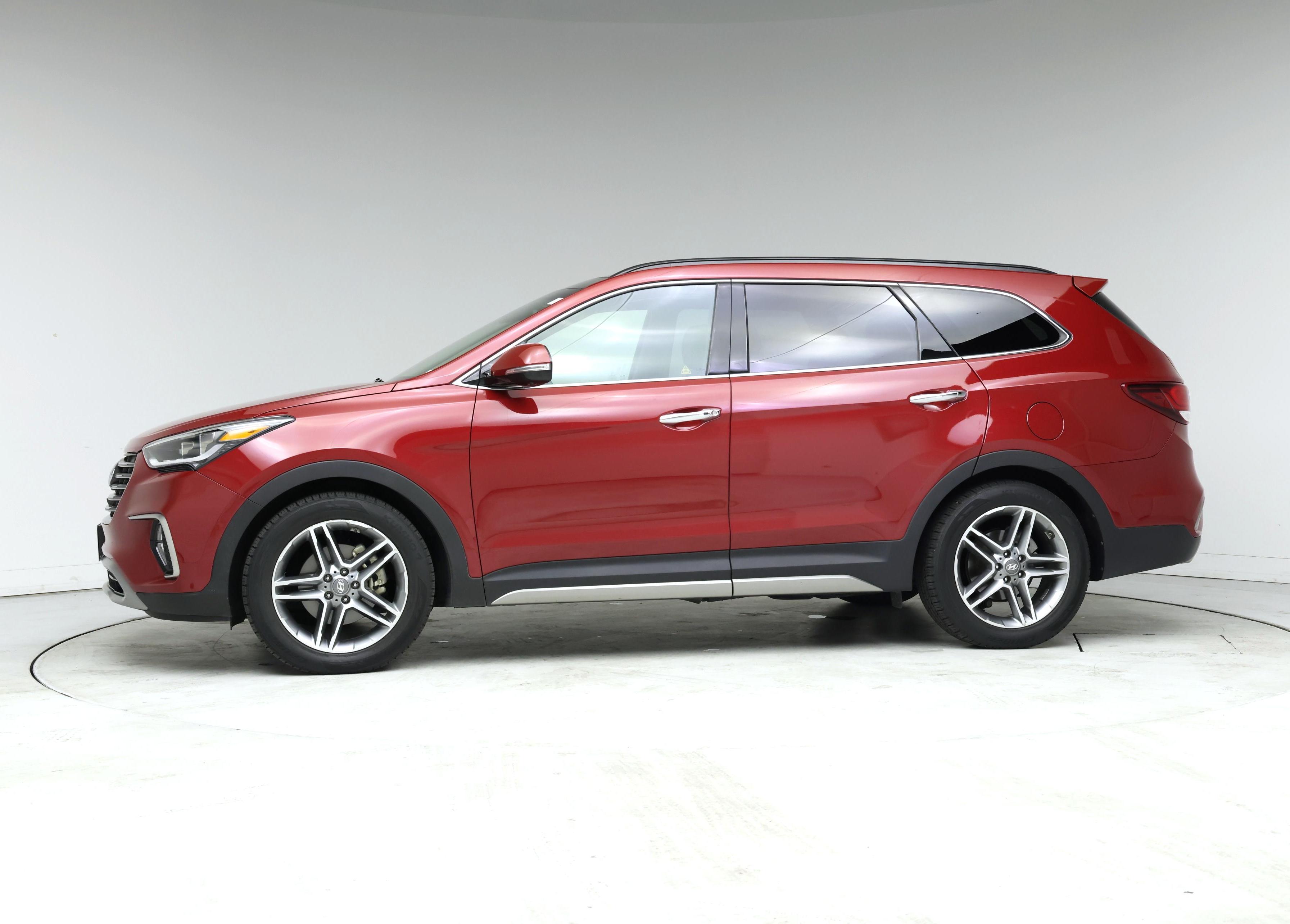 Thumbnail: 2017 Hyundai Santa Fe - 3