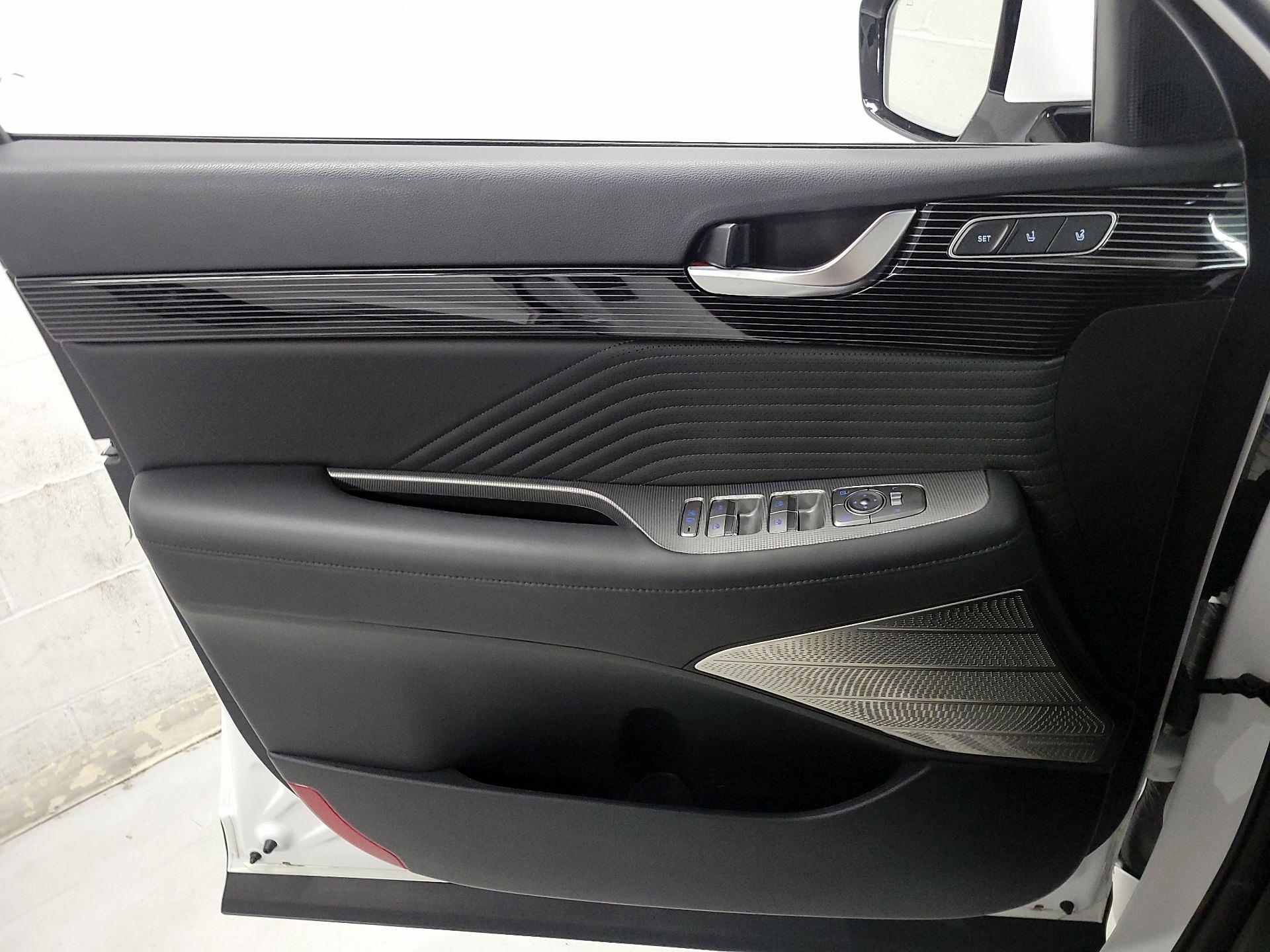 Thumbnail: 2024 Hyundai Palisade - 12