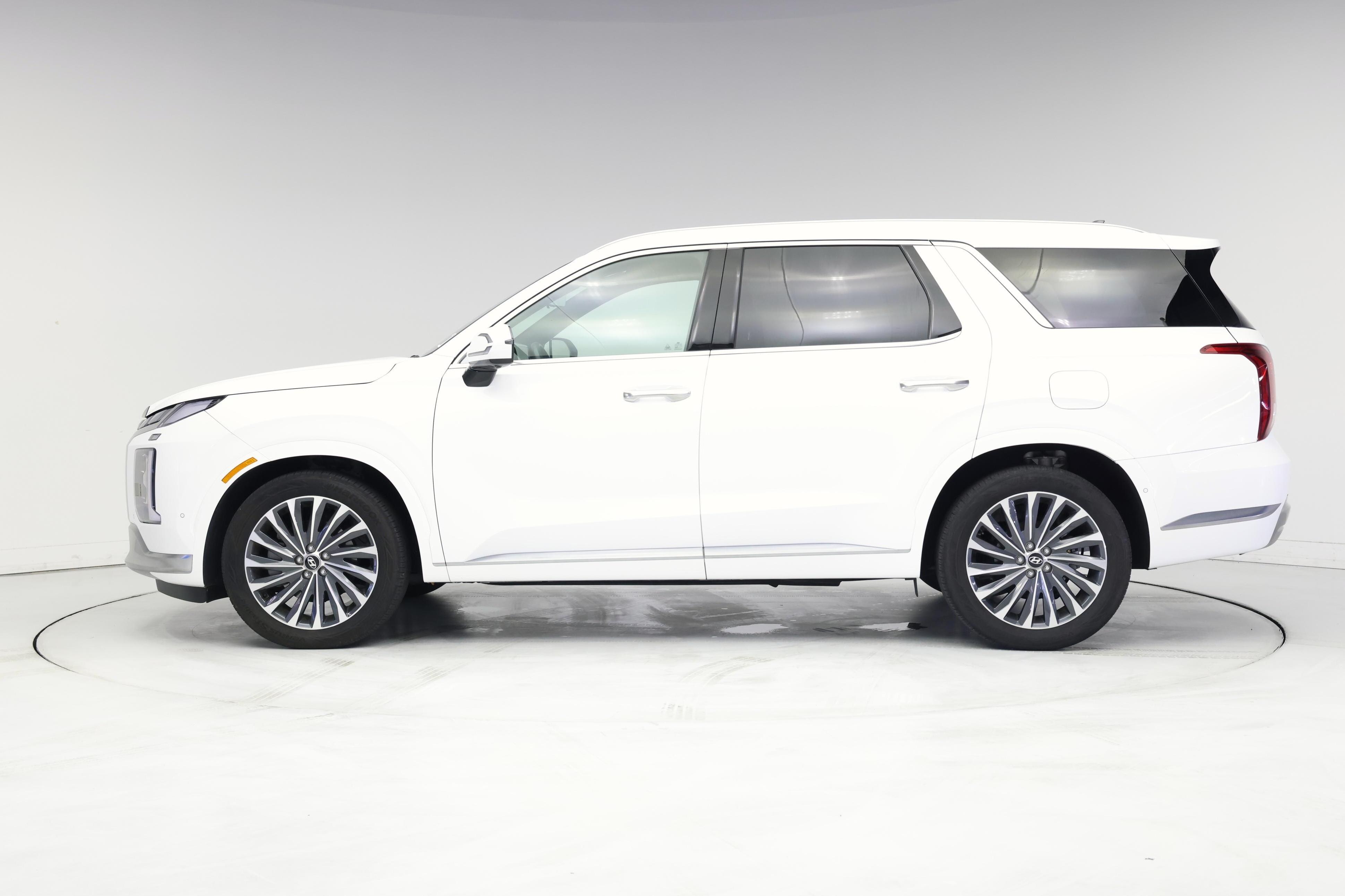 Thumbnail: 2024 Hyundai Palisade - 3
