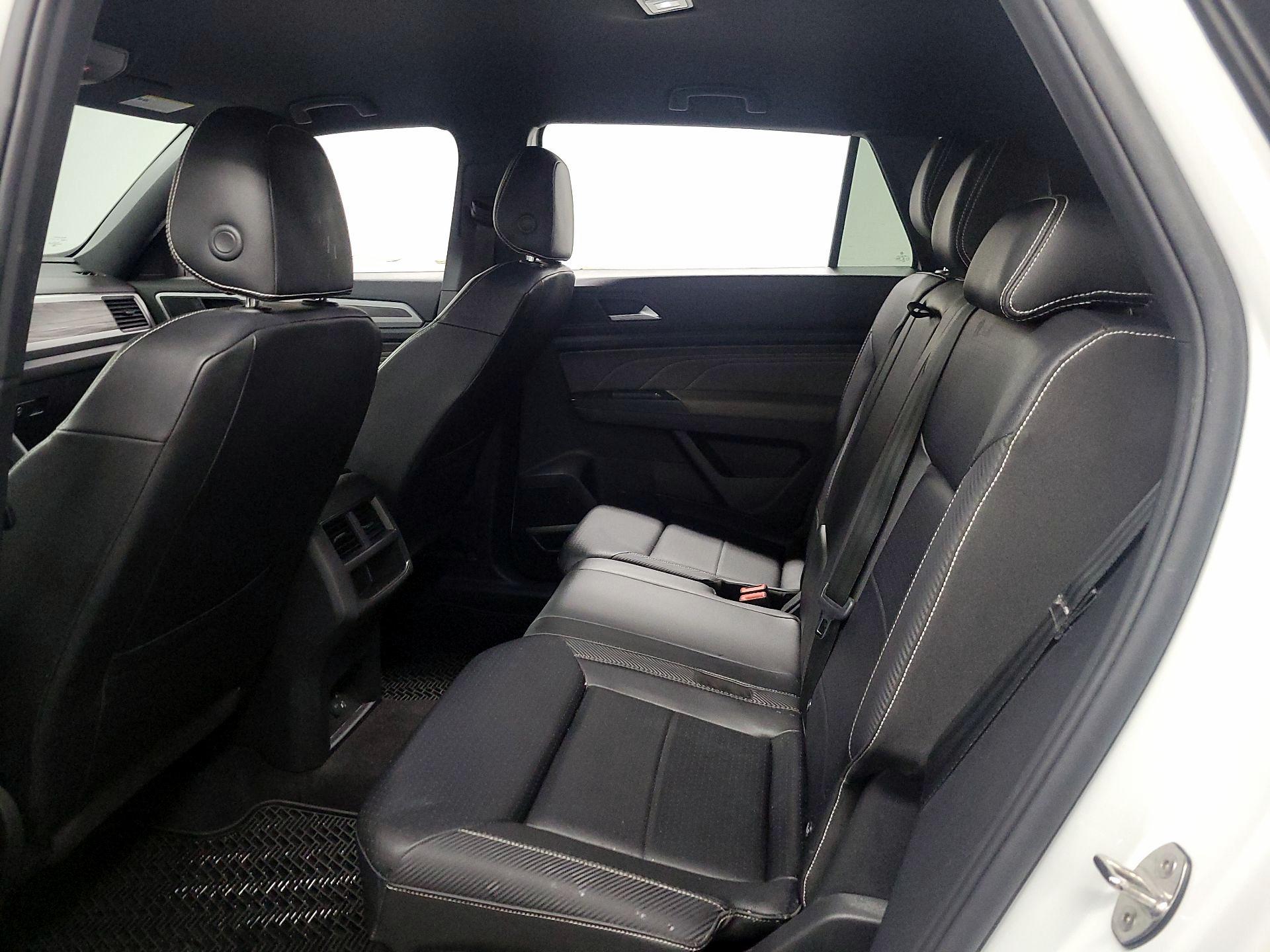 Thumbnail: 2021 Volkswagen Atlas - 18