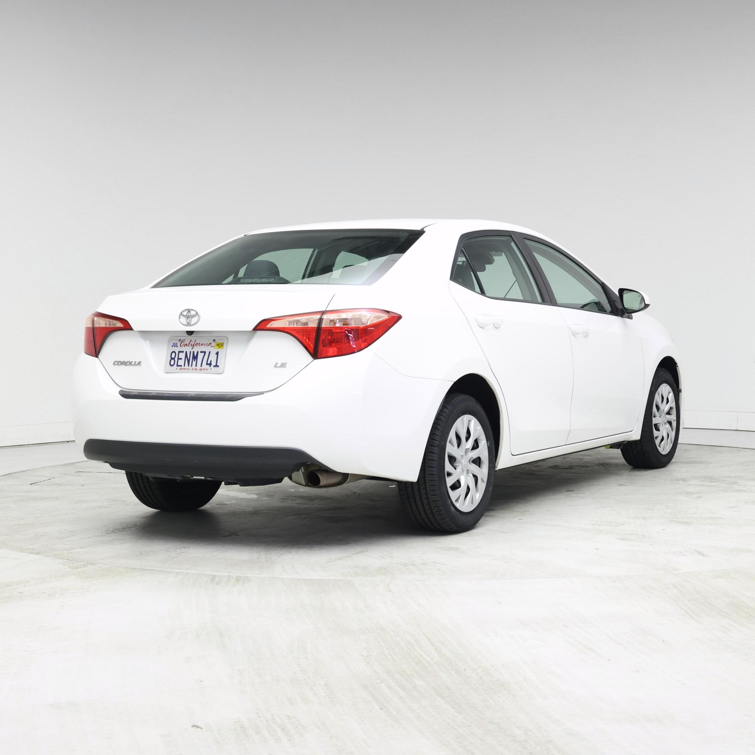 Thumbnail: 2018 Toyota Corolla - 8