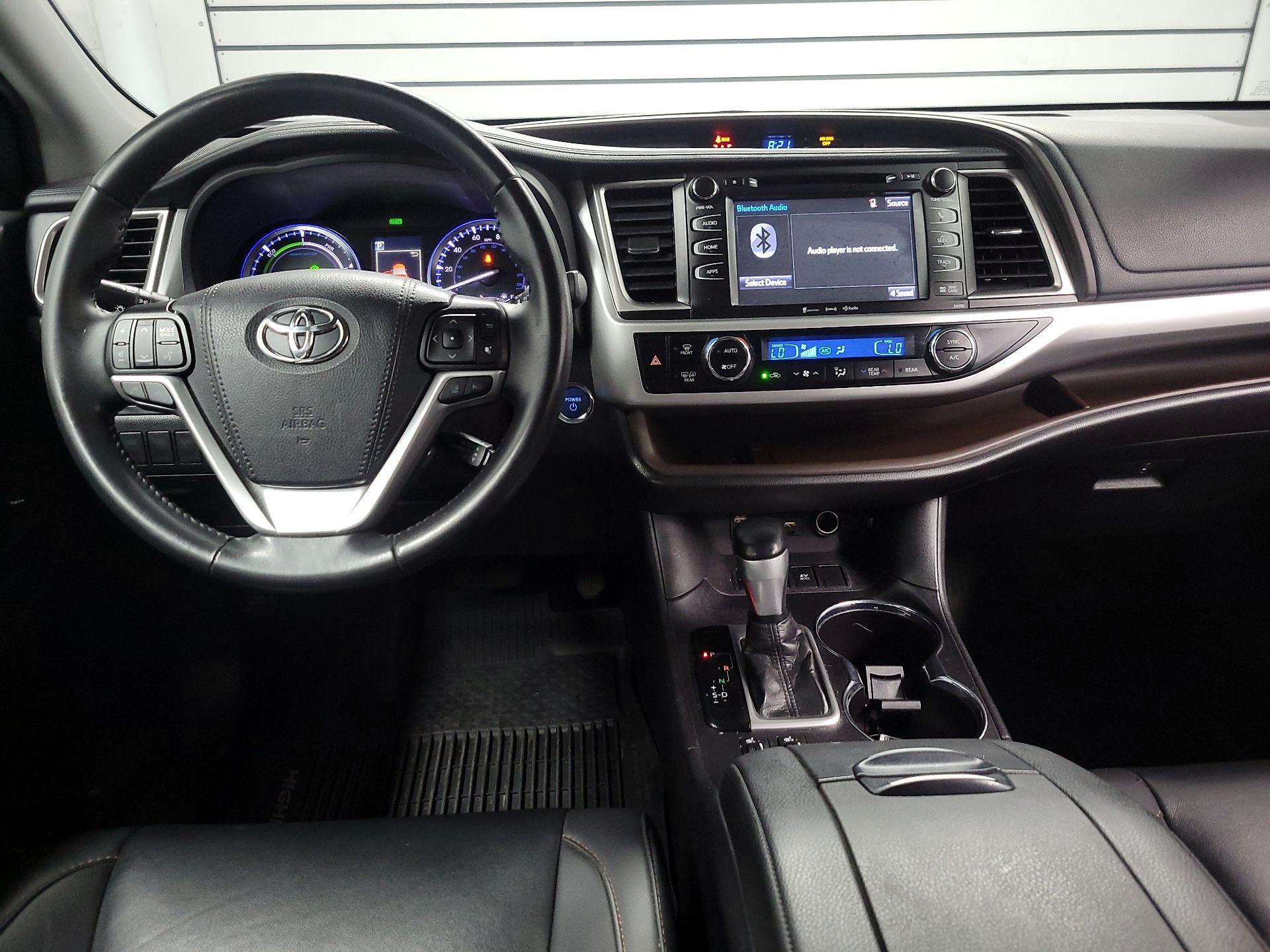 Thumbnail: 2019 Toyota Highlander - 9