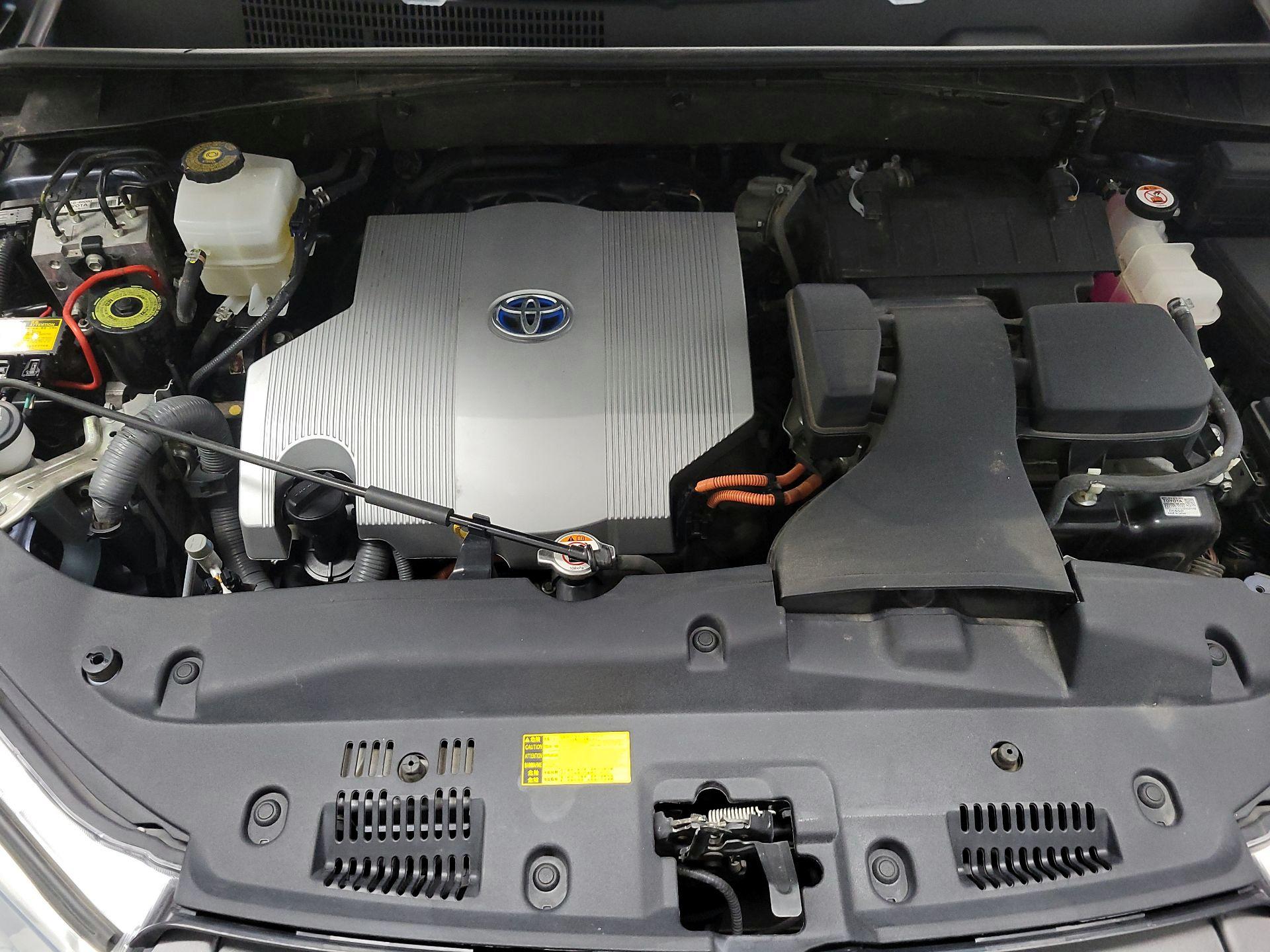 Thumbnail: 2019 Toyota Highlander - 19