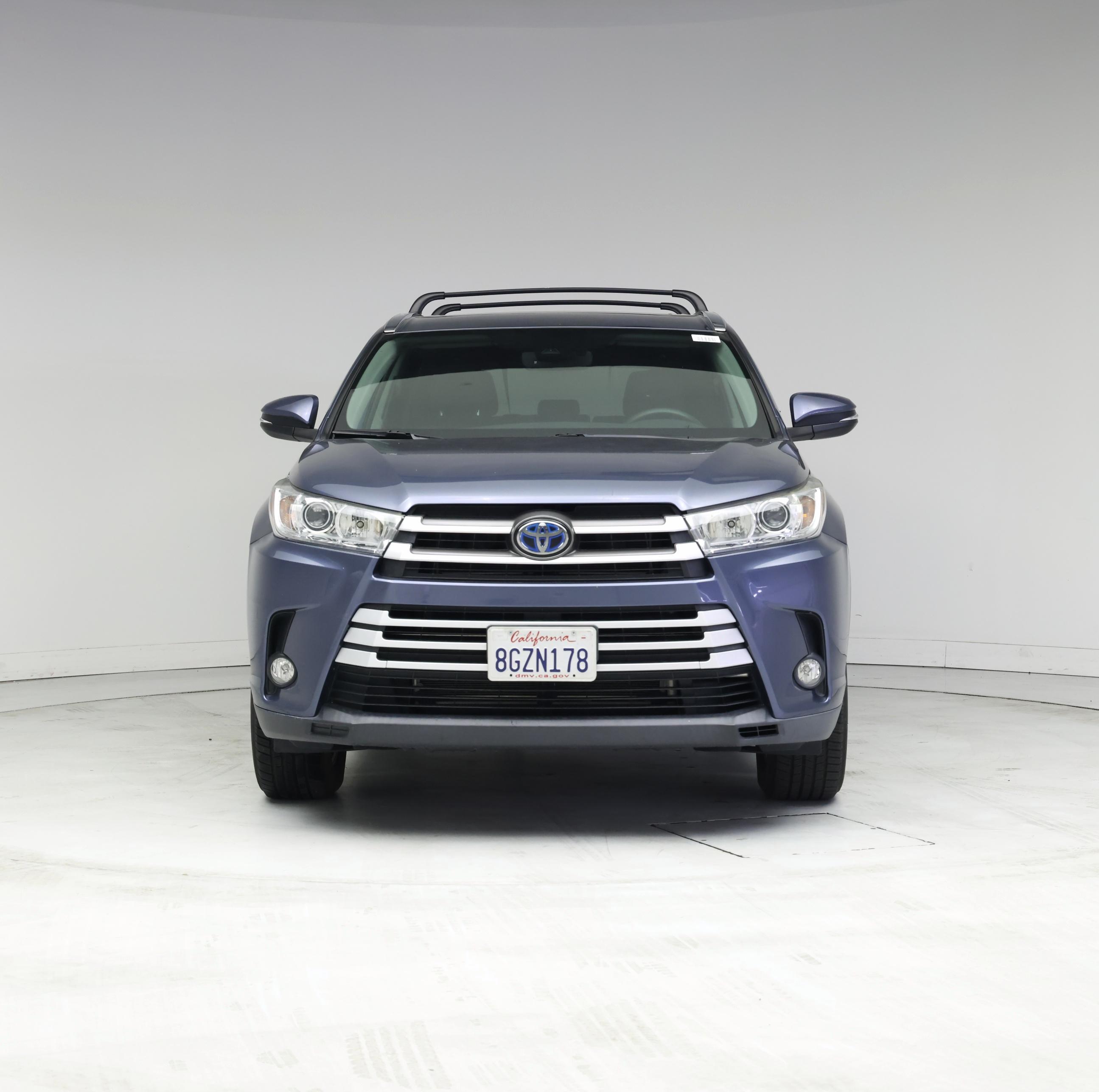 Thumbnail: 2019 Toyota Highlander - 5