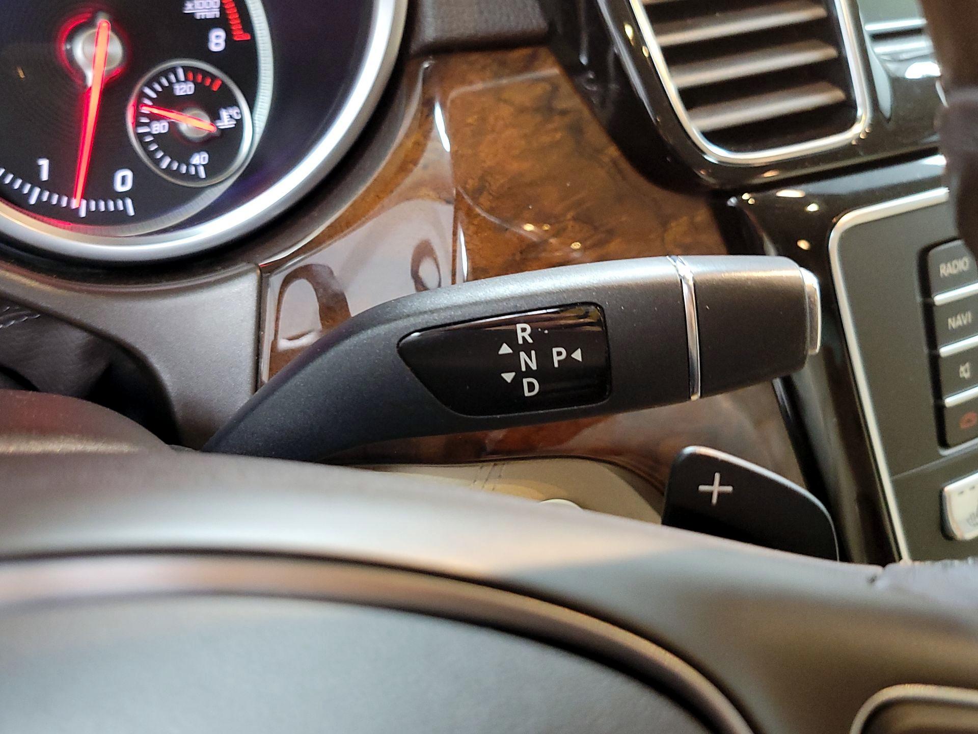 Thumbnail: 2016 Mercedes-Benz GLE - 17