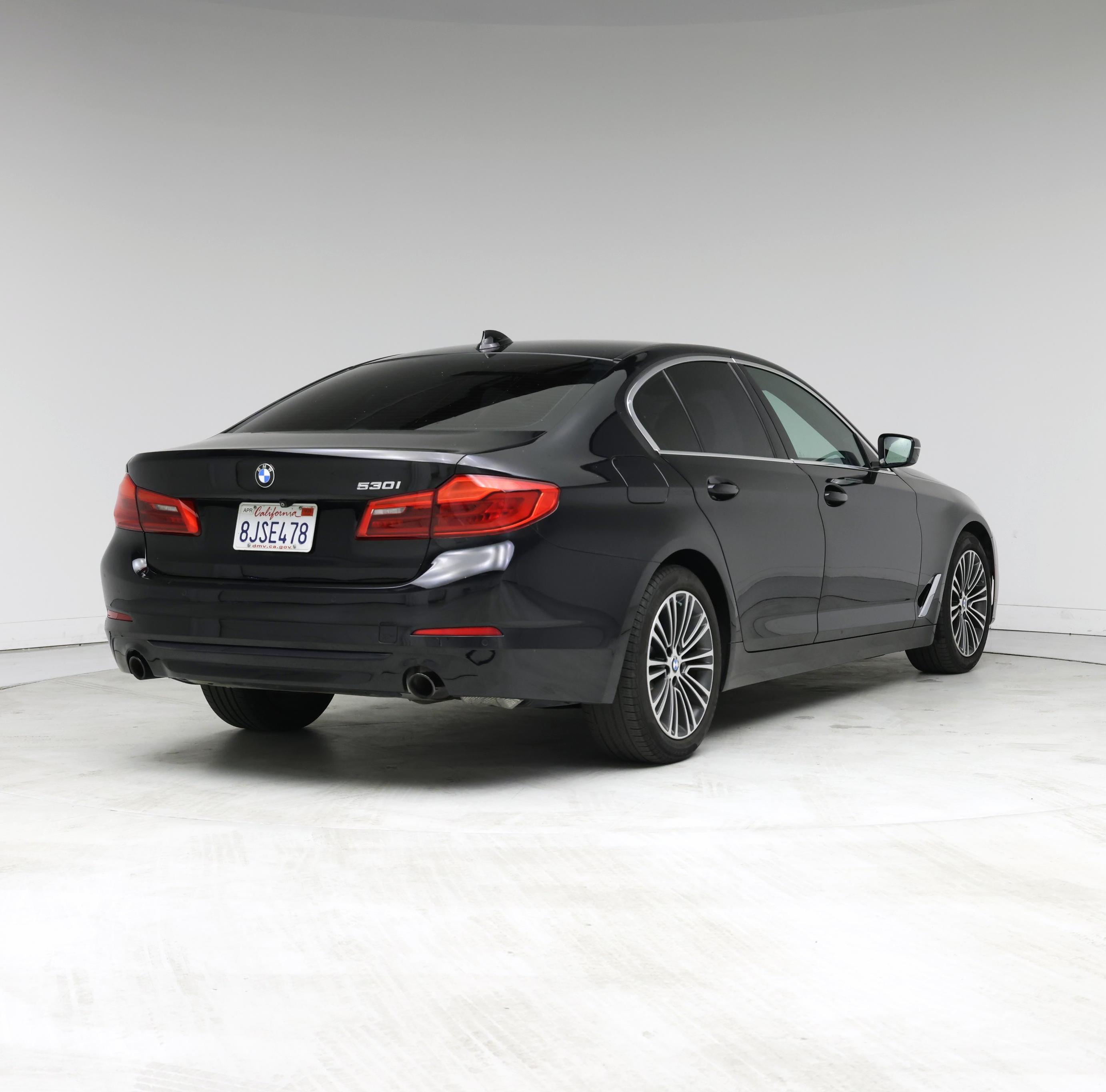 Thumbnail: 2019 BMW 5 Series - 8