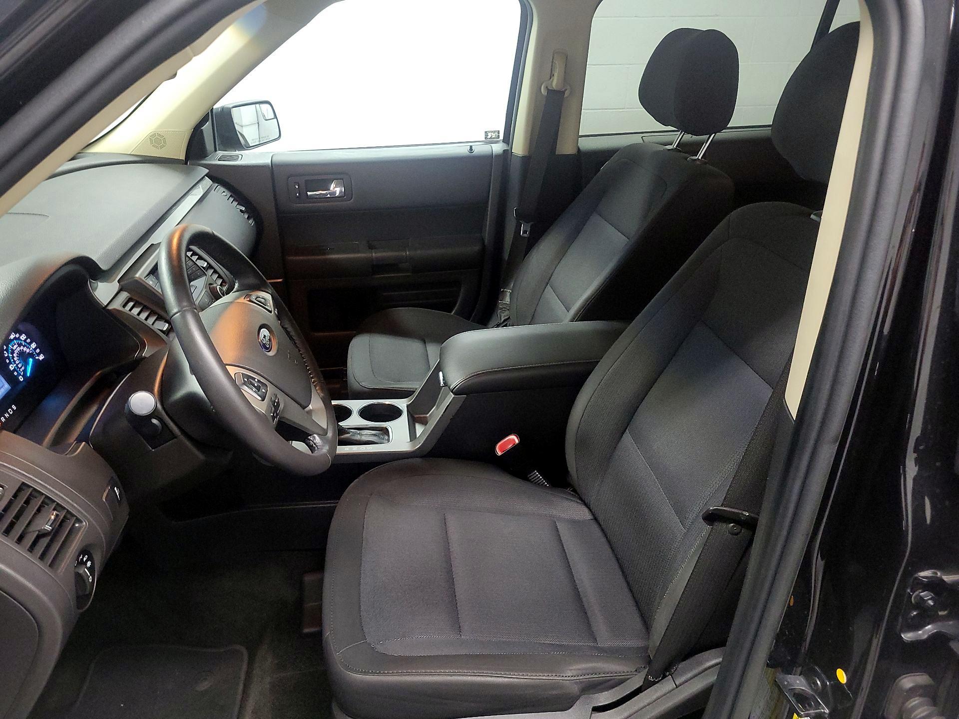 Thumbnail: 2014 Ford Flex - 11