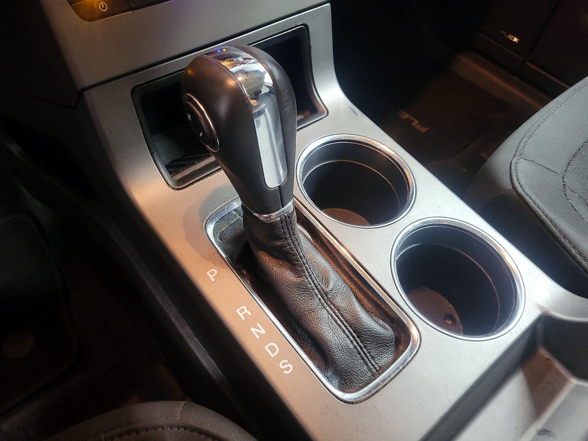 Thumbnail: 2014 Ford Flex - 16