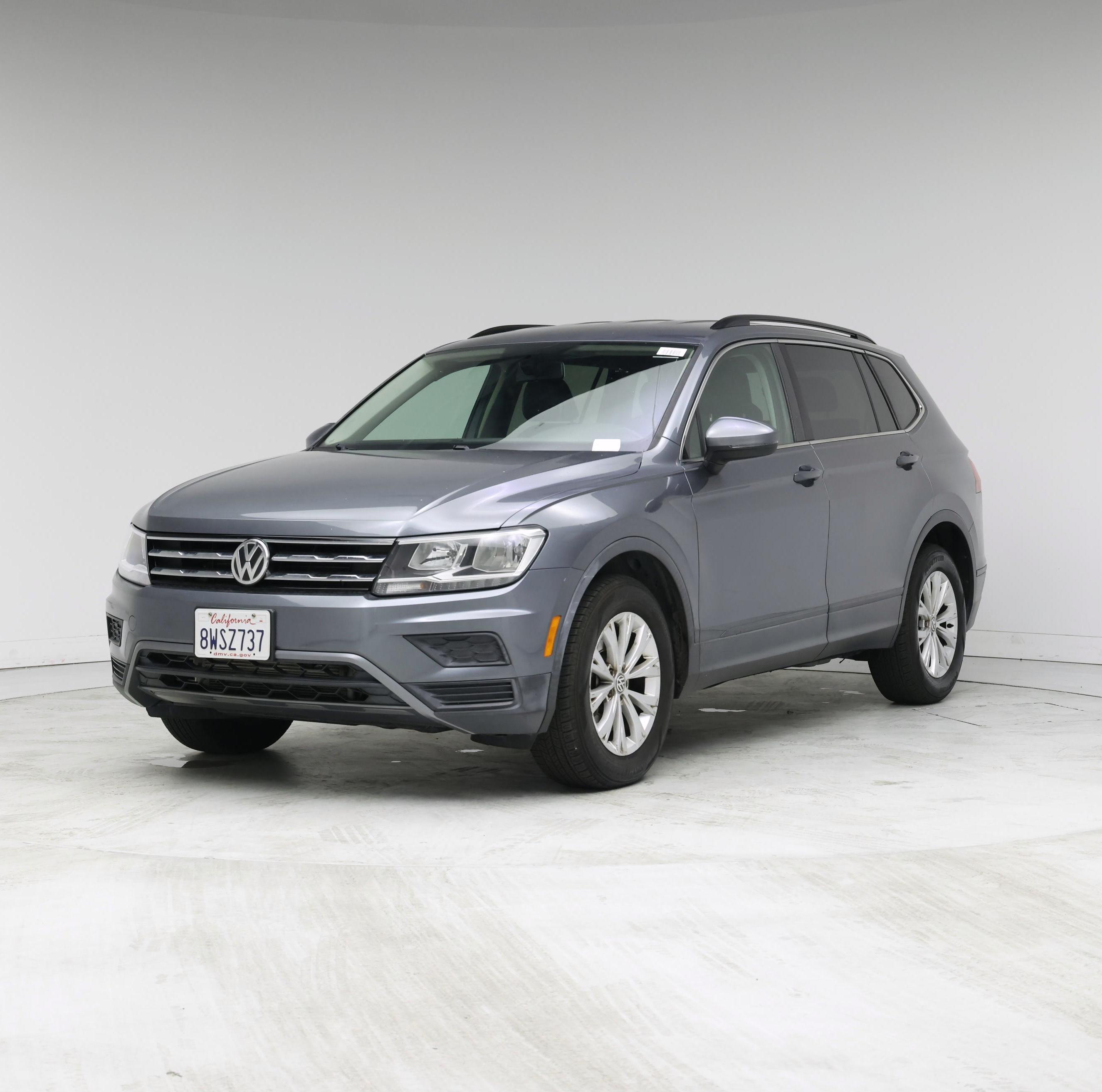 Thumbnail: 2019 Volkswagen Tiguan - 4