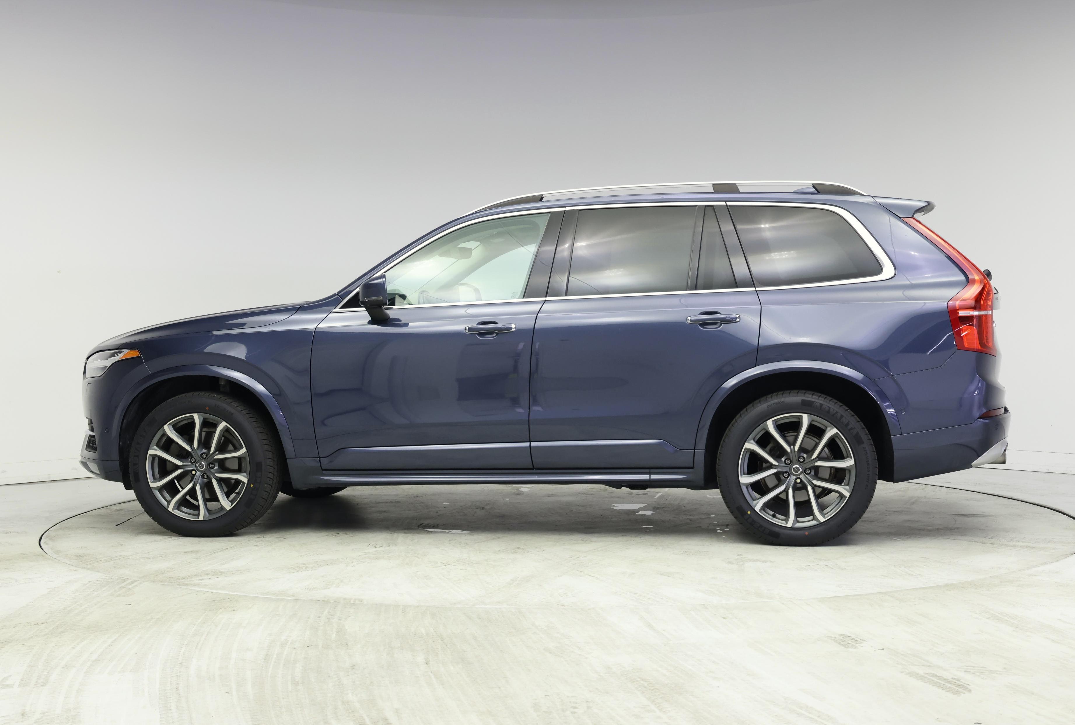 Thumbnail: 2019 Volvo XC90 - 3