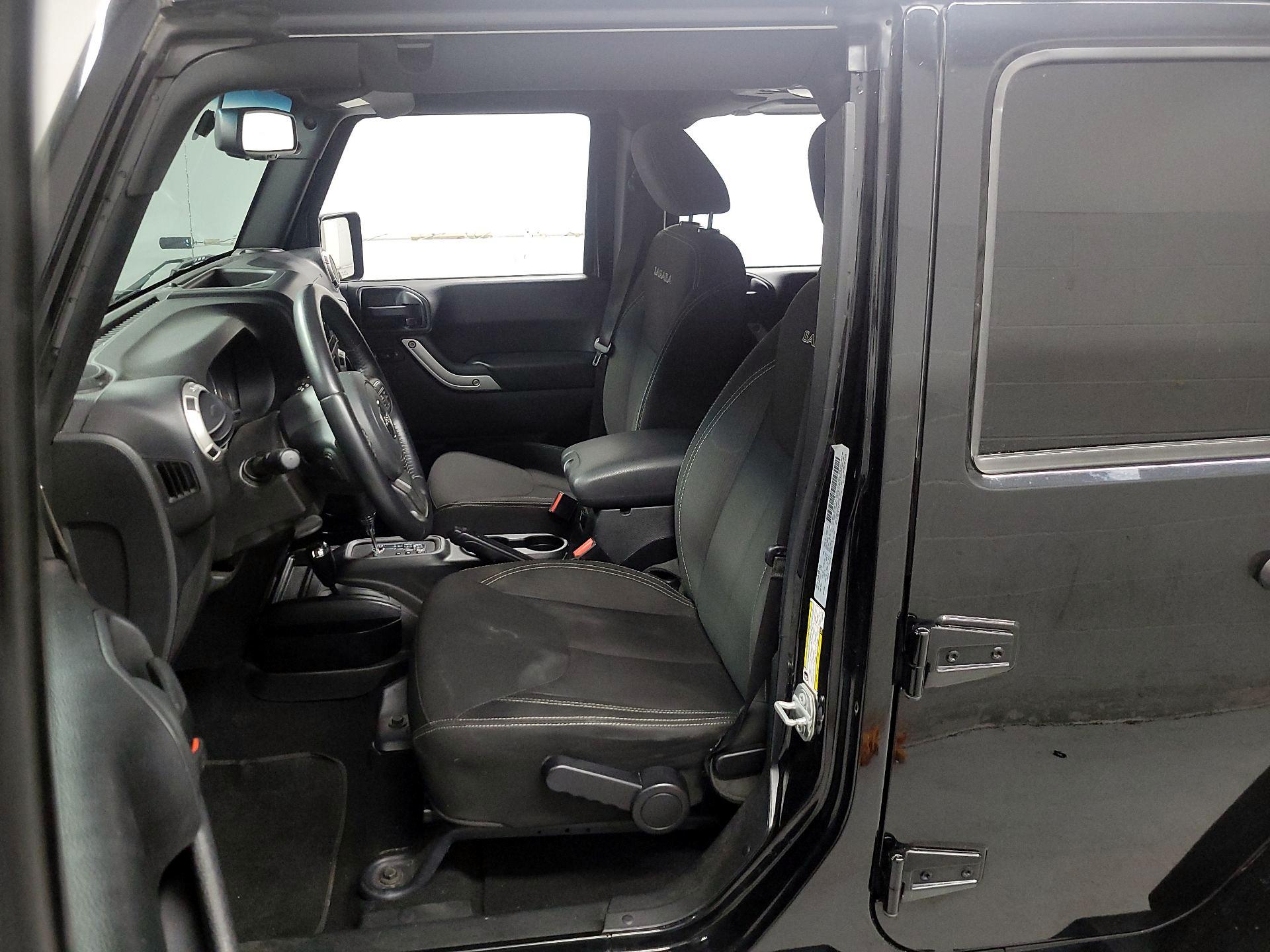 Thumbnail: 2018 Jeep Wrangler - 11