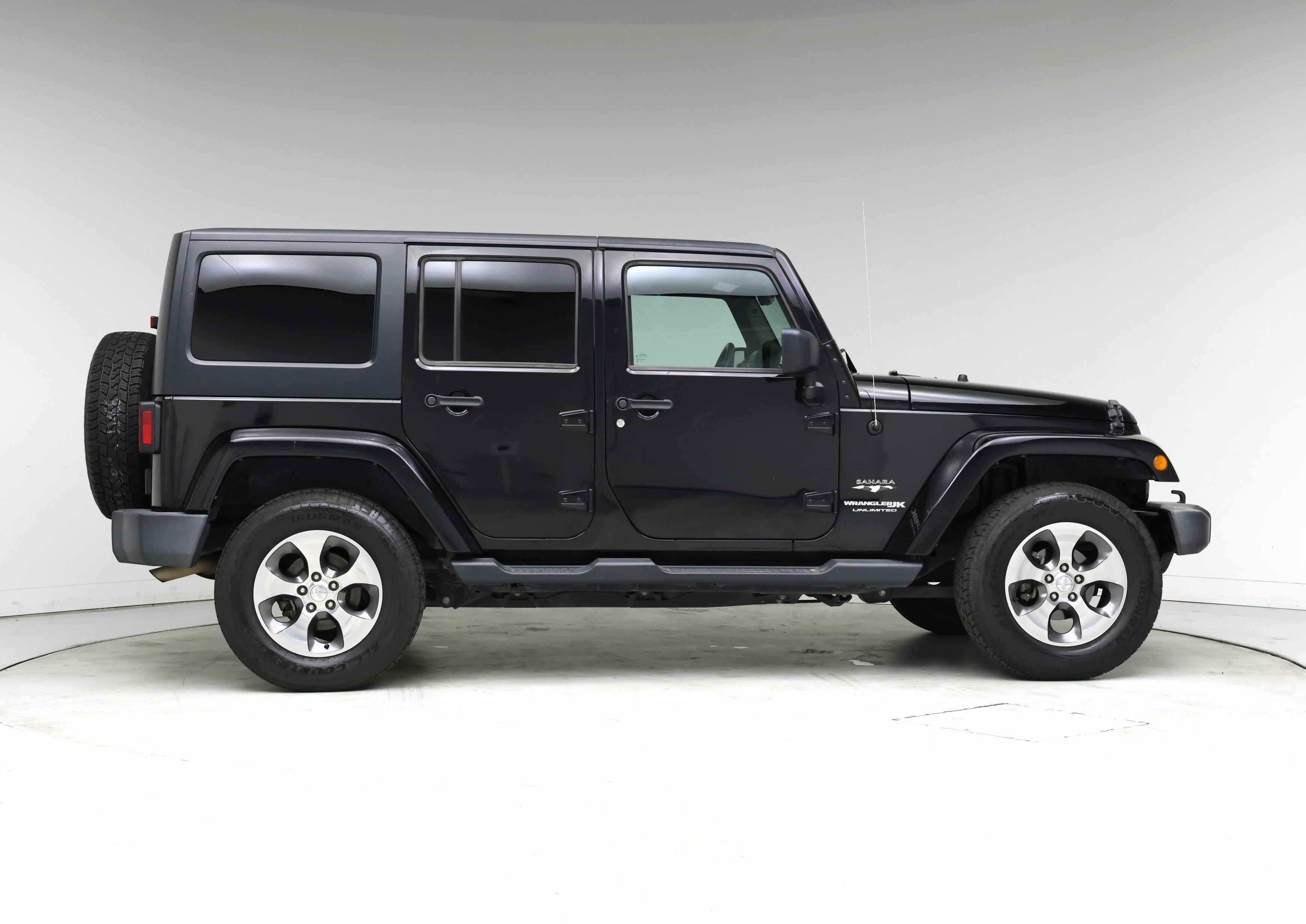 Thumbnail: 2018 Jeep Wrangler - 7
