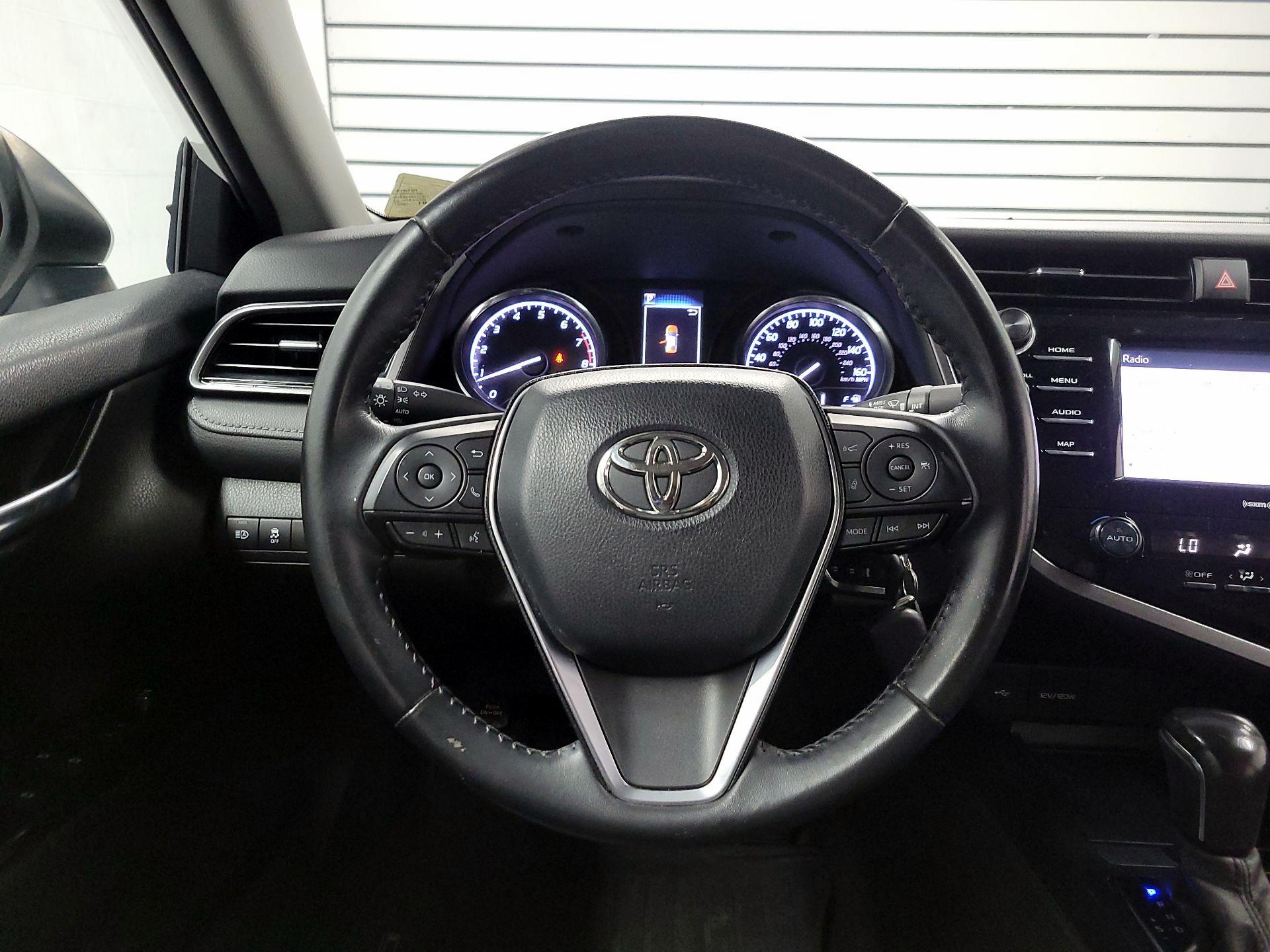Thumbnail: 2020 Toyota Camry - 10