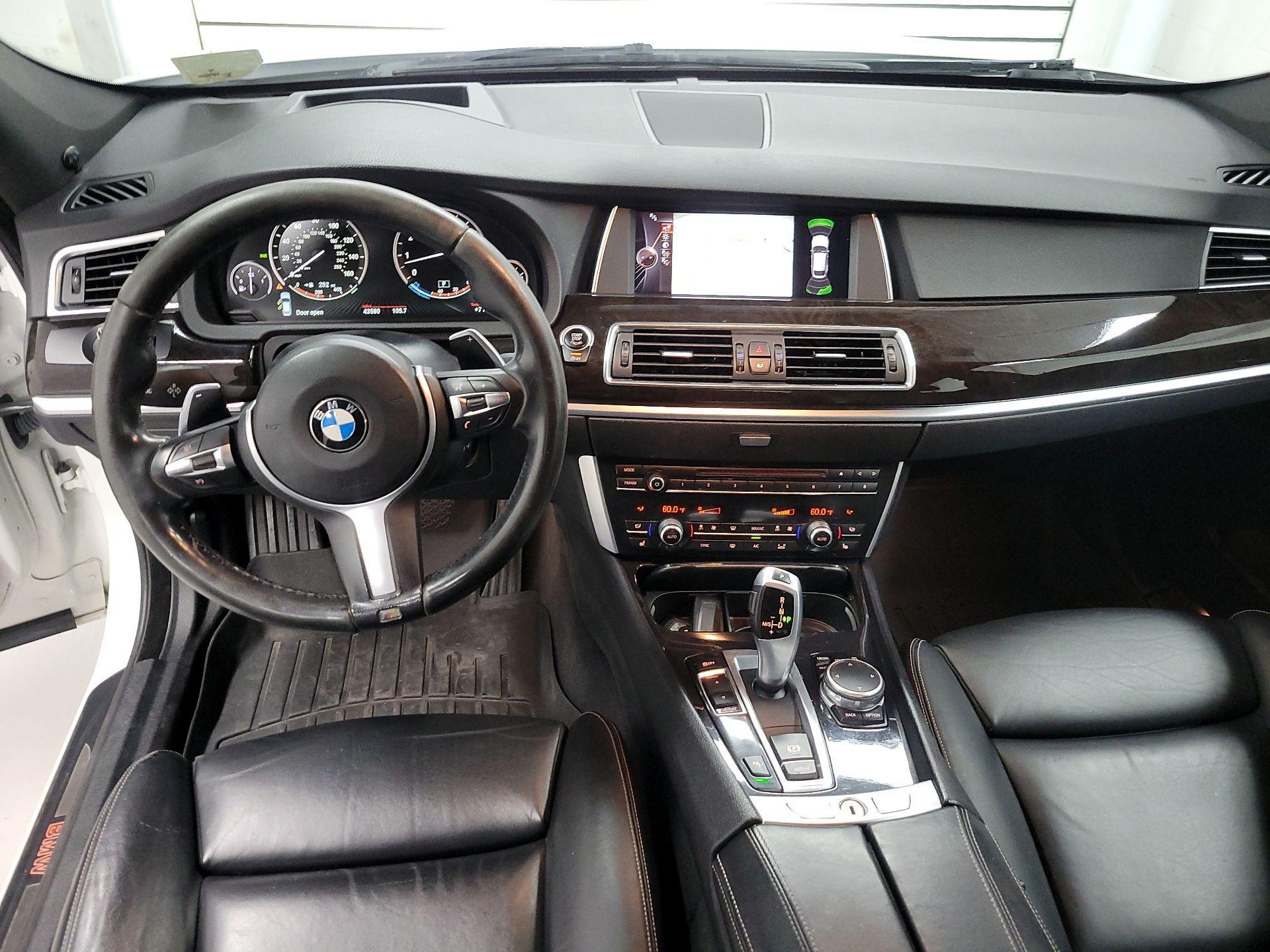 Thumbnail: 2017 BMW 5 Series - 9