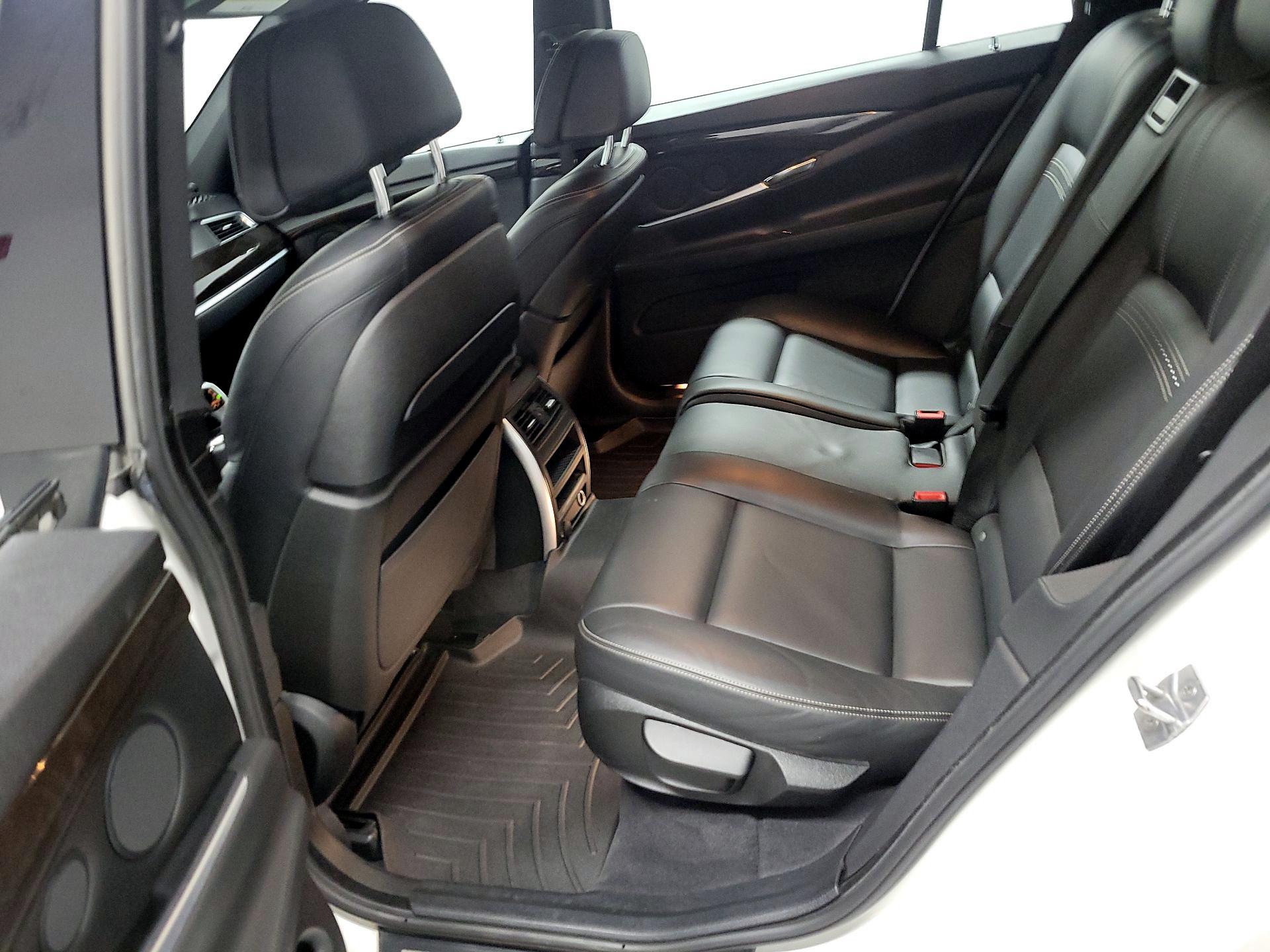 Thumbnail: 2017 BMW 5 Series - 18