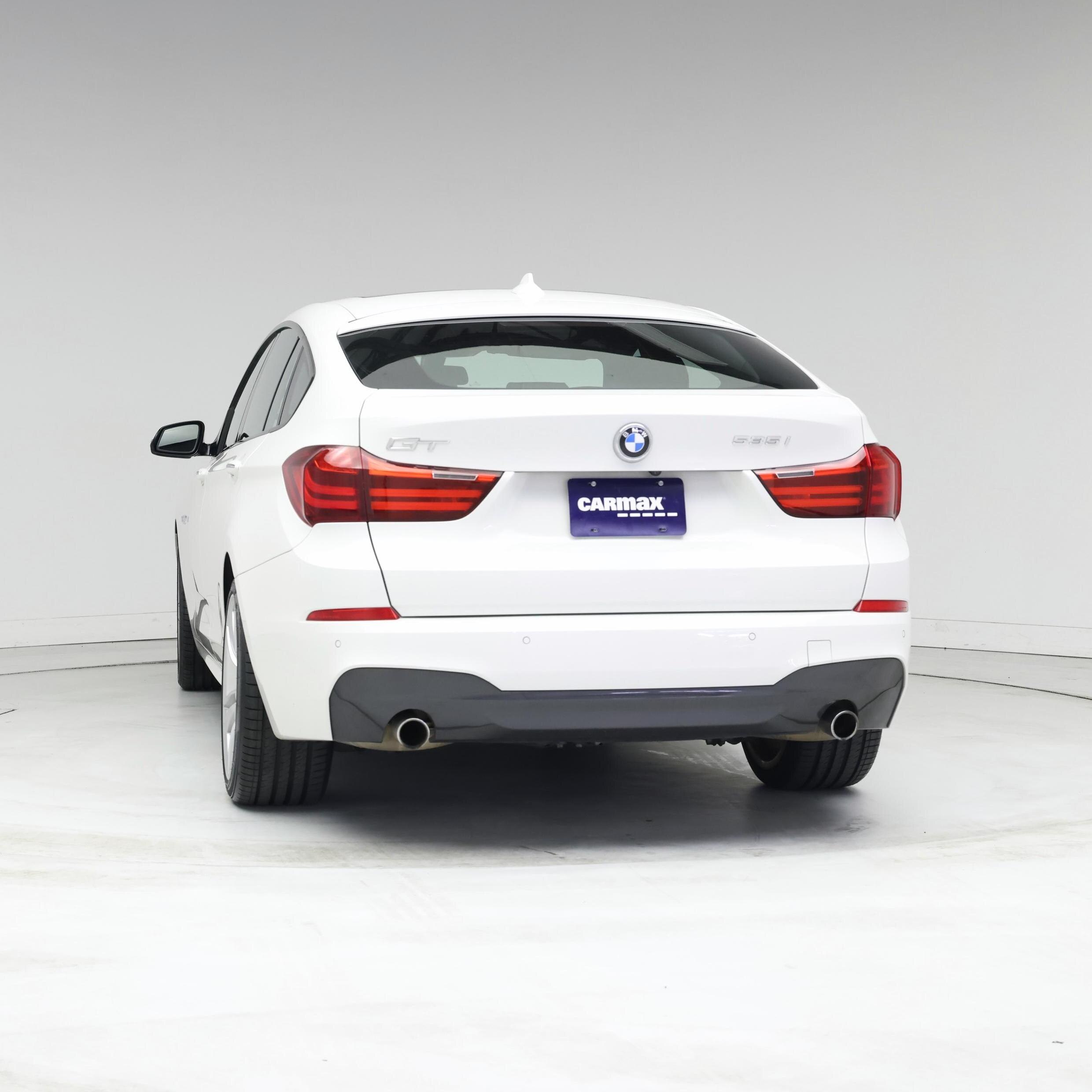 Thumbnail: 2017 BMW 5 Series - 6