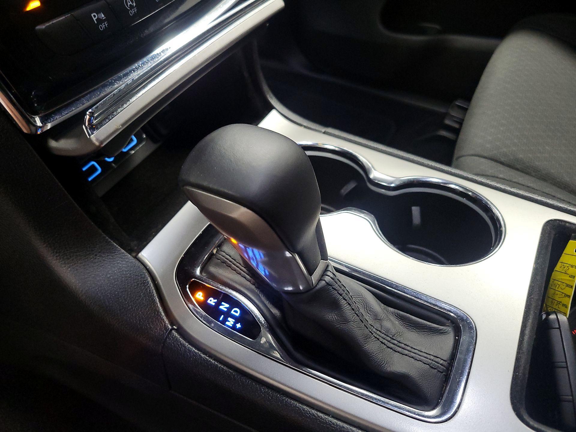 Thumbnail: 2019 Jeep Grand Cherokee - 18