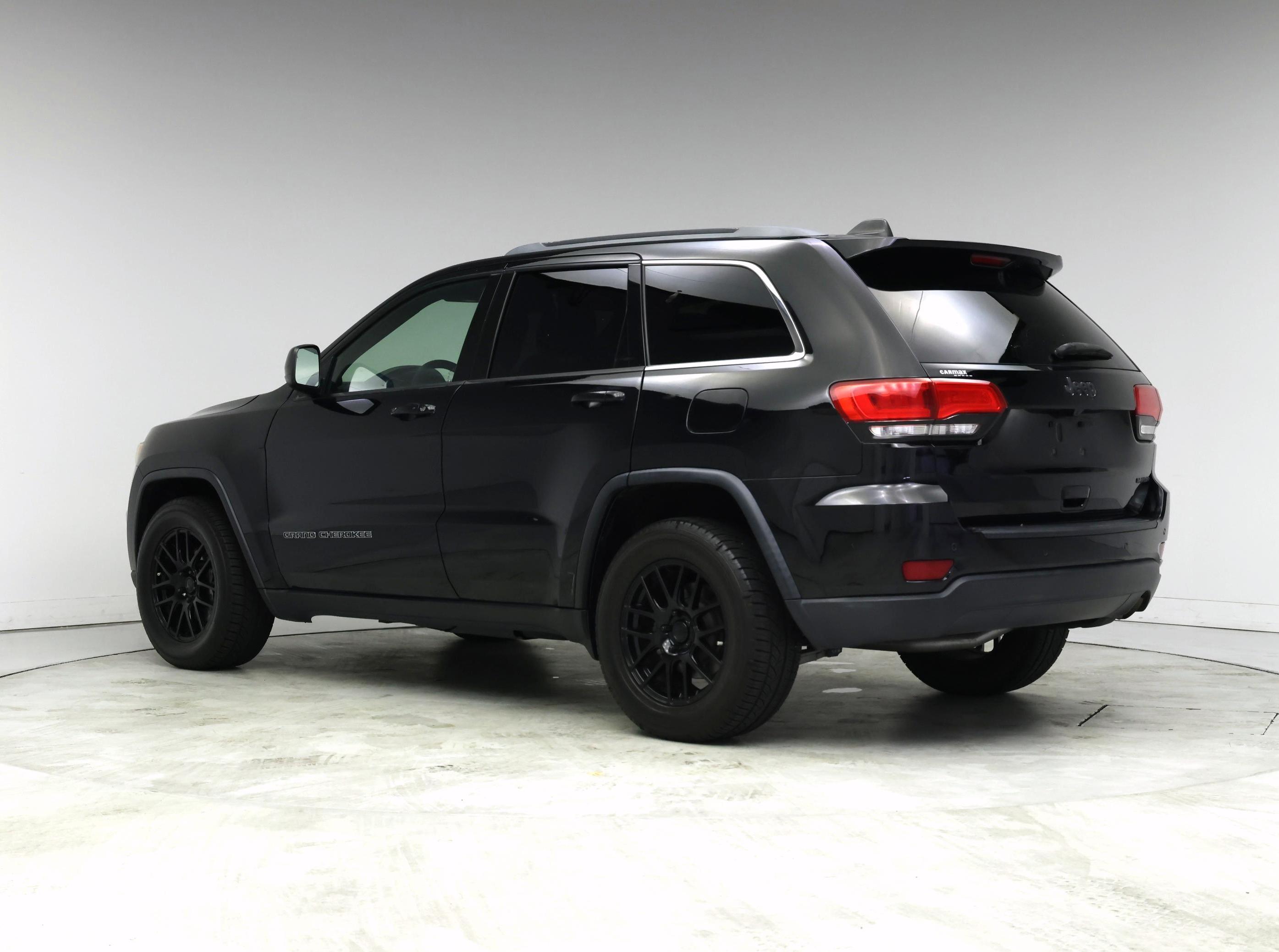 Thumbnail: 2019 Jeep Grand Cherokee - 2
