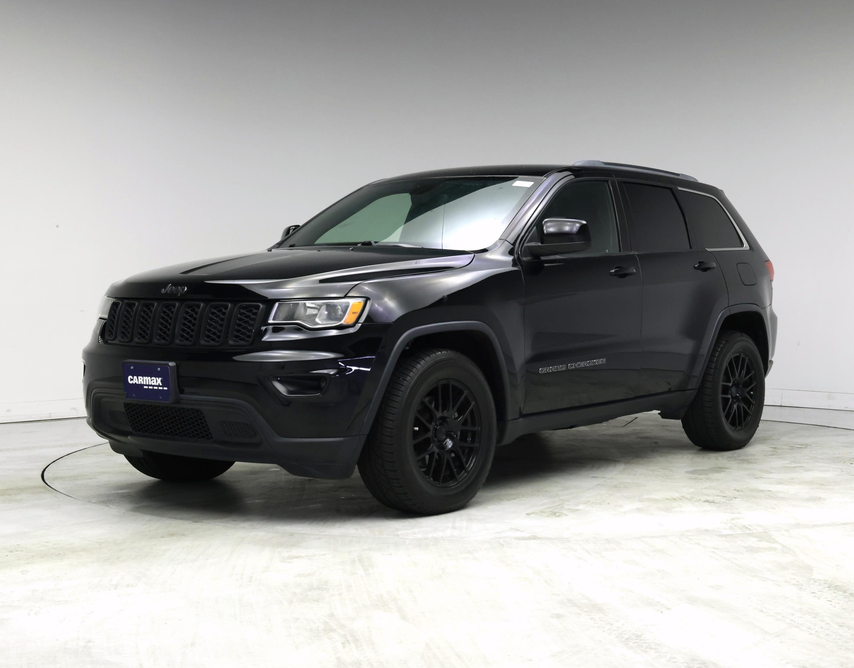 Thumbnail: 2019 Jeep Grand Cherokee - 4