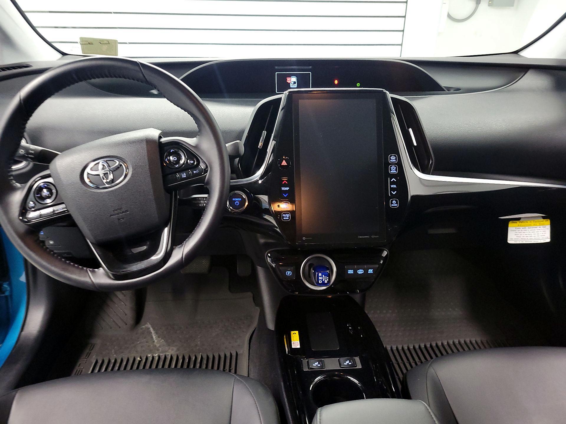 Thumbnail: 2022 Toyota Prius Prime - 9