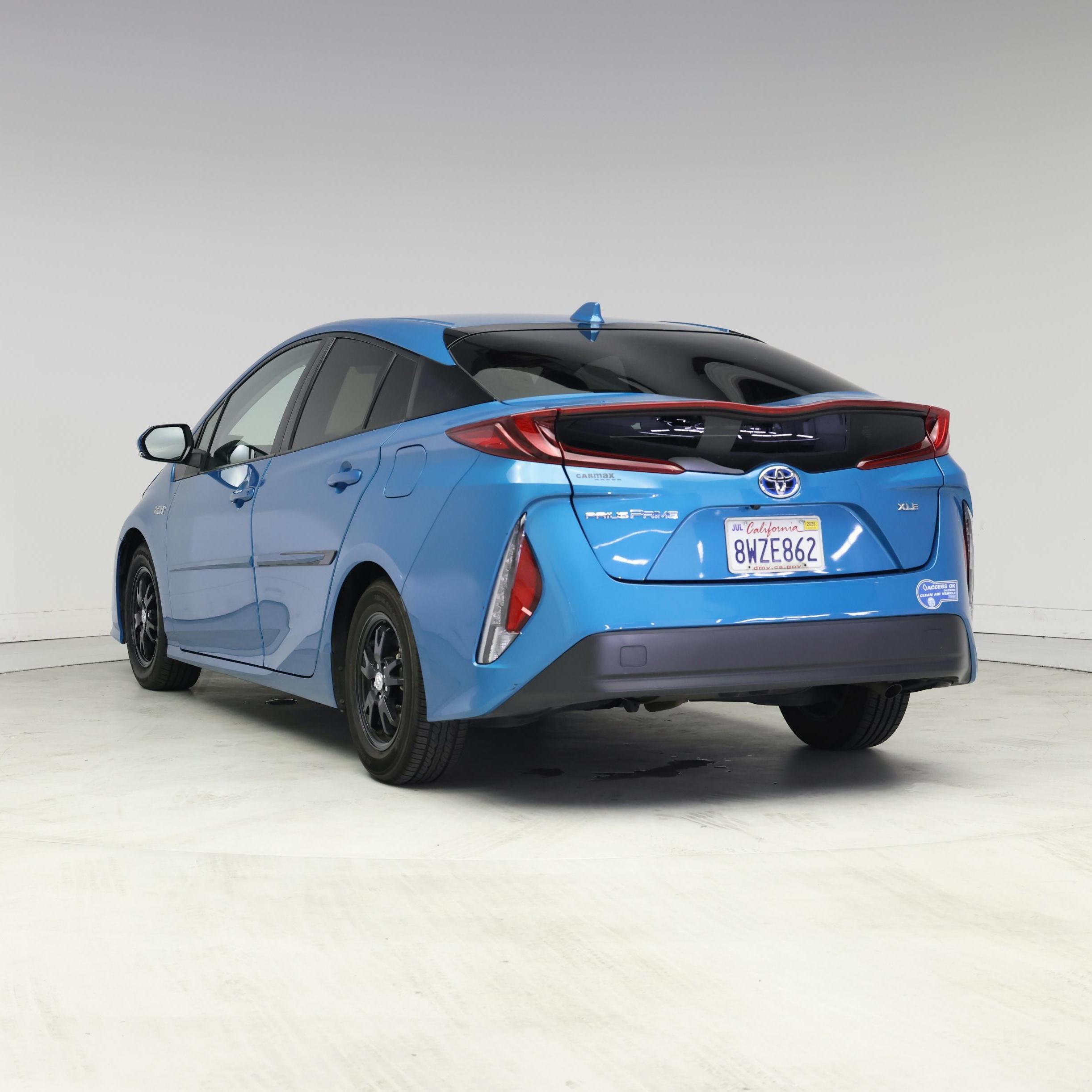 Thumbnail: 2022 Toyota Prius Prime - 2