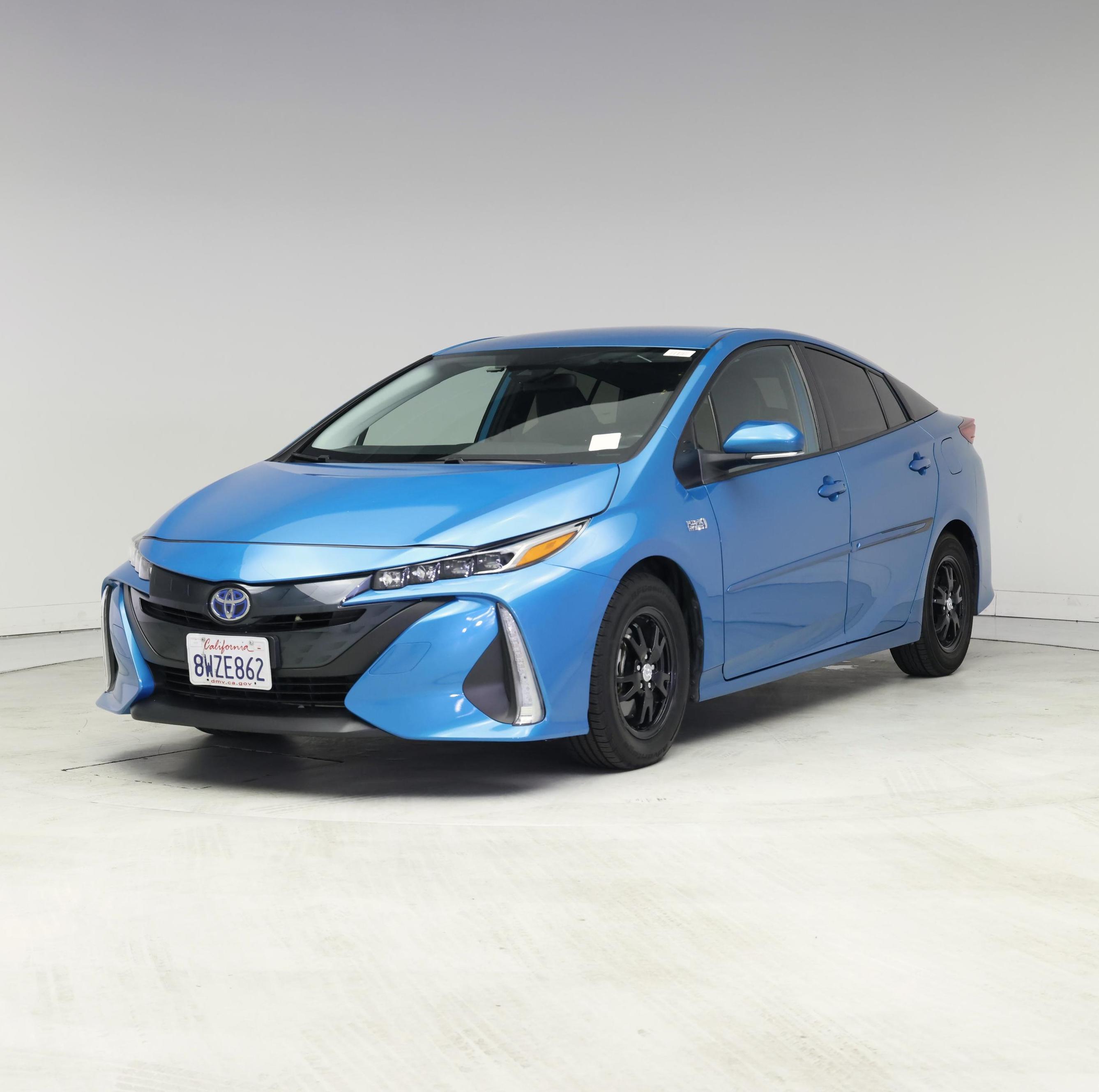 Thumbnail: 2022 Toyota Prius Prime - 4