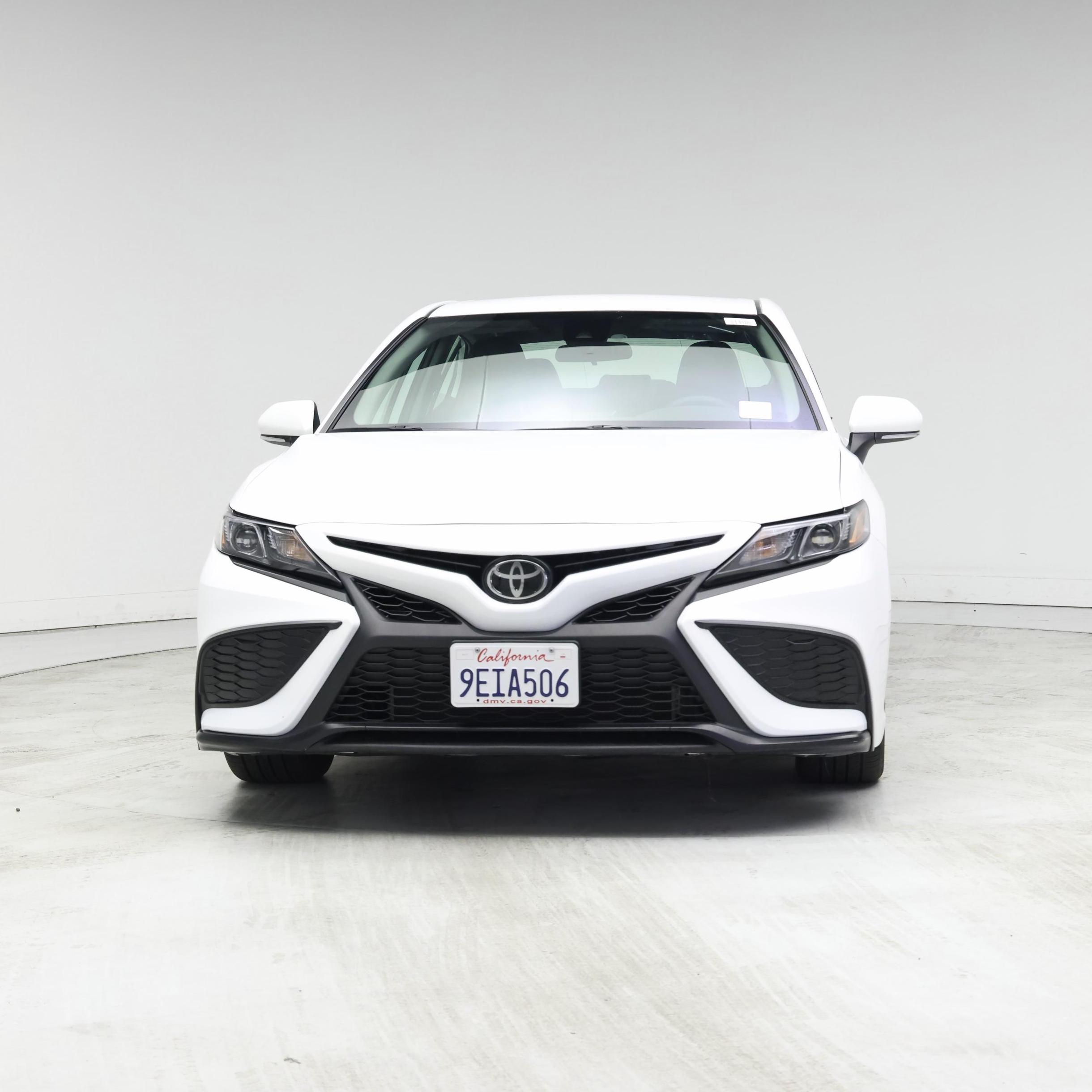 Thumbnail: 2023 Toyota Camry - 5
