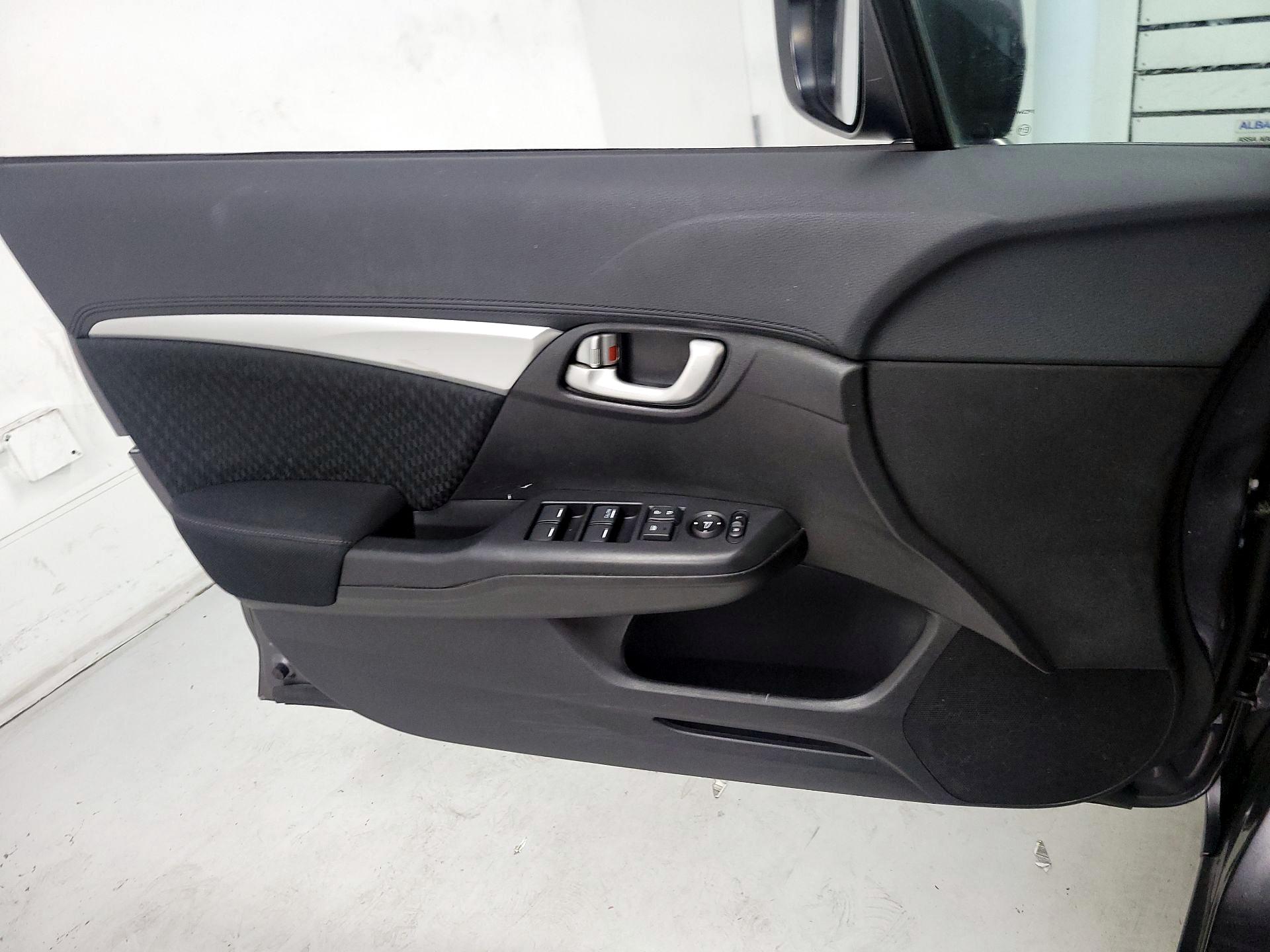 Thumbnail: 2015 Honda Civic - 12