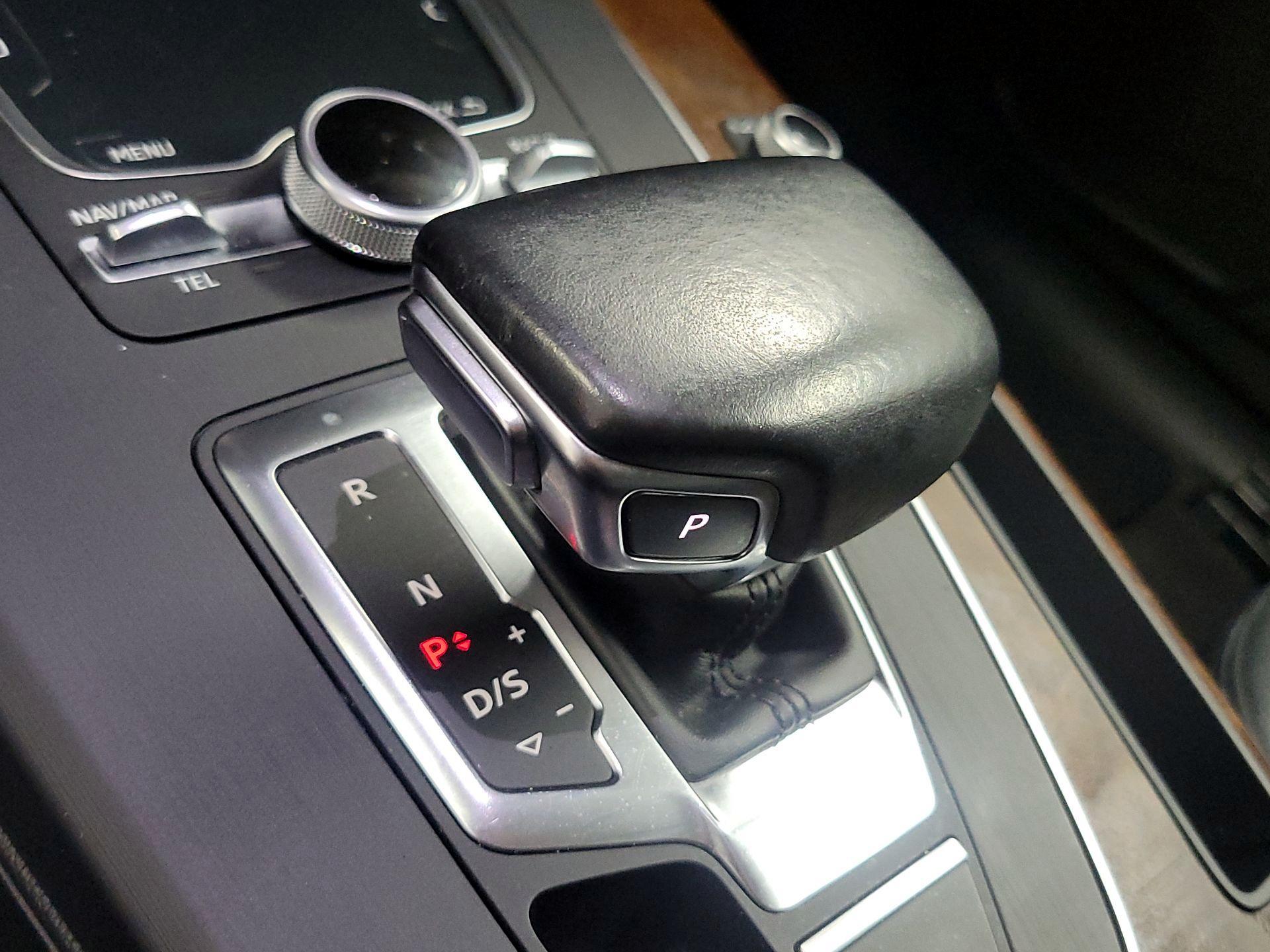 Thumbnail: 2018 Audi Q5 - 16