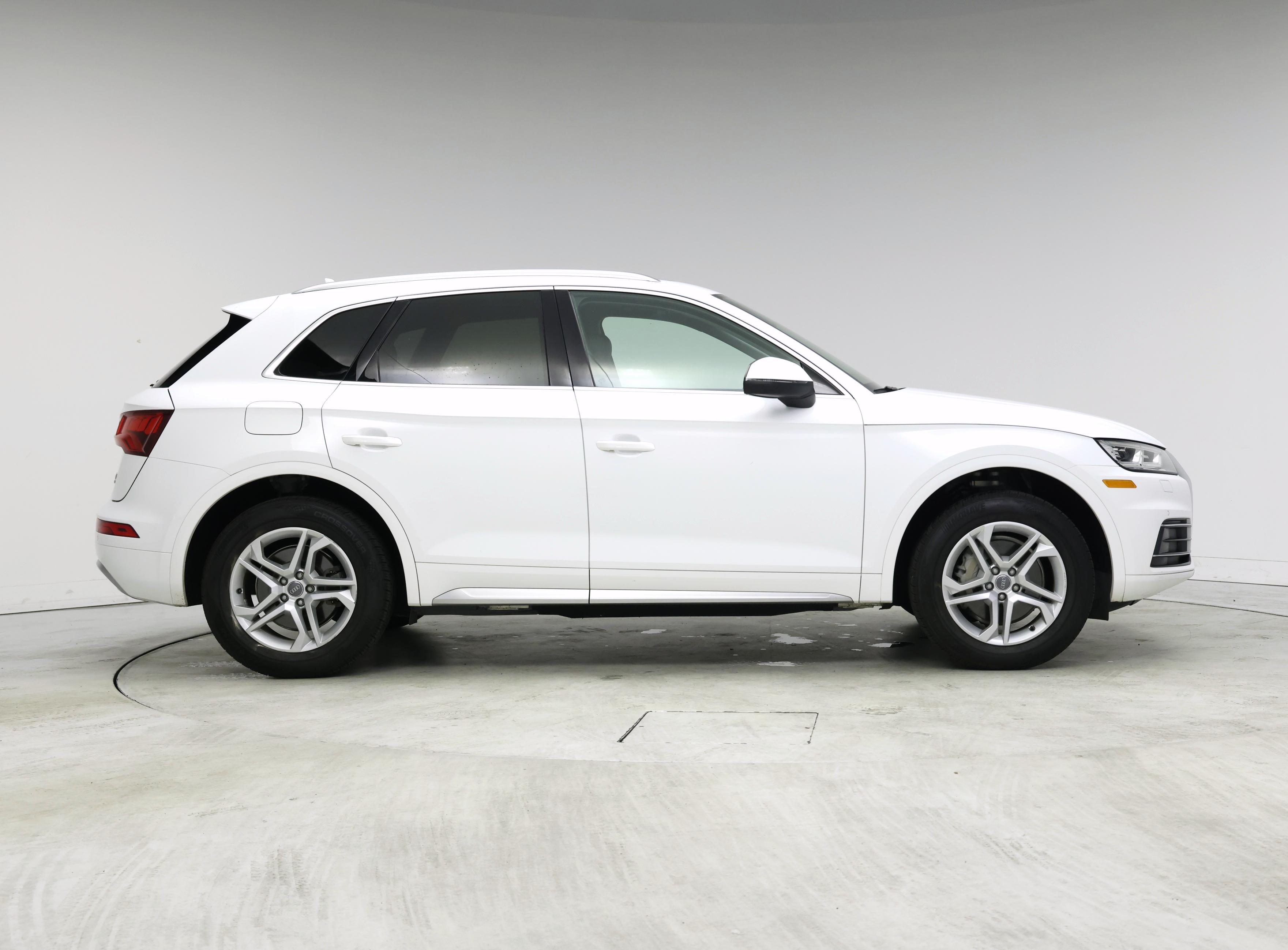 Thumbnail: 2018 Audi Q5 - 7