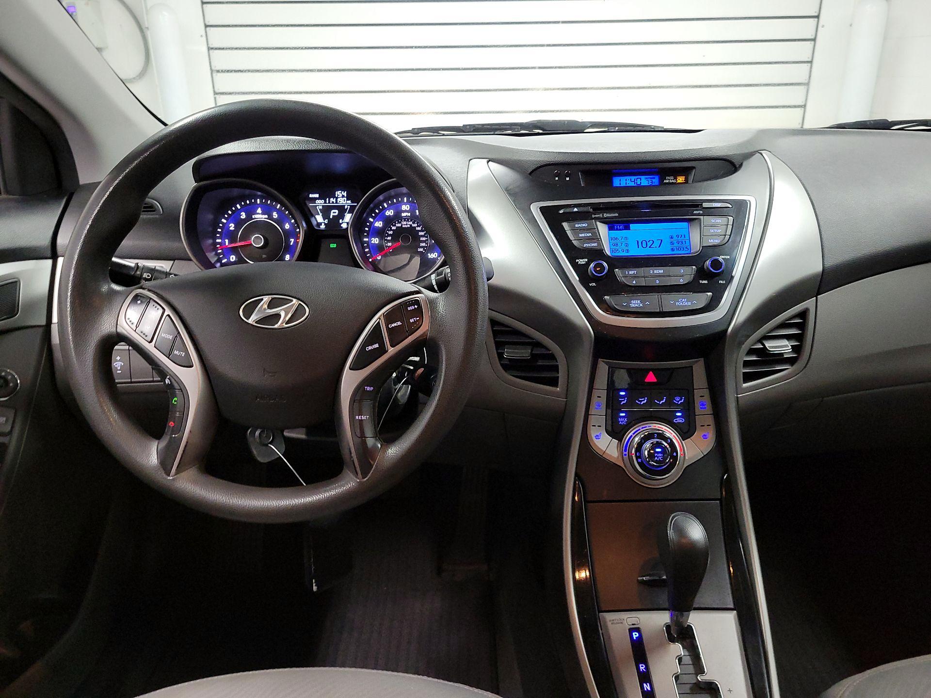 Thumbnail: 2013 Hyundai Elantra - 9