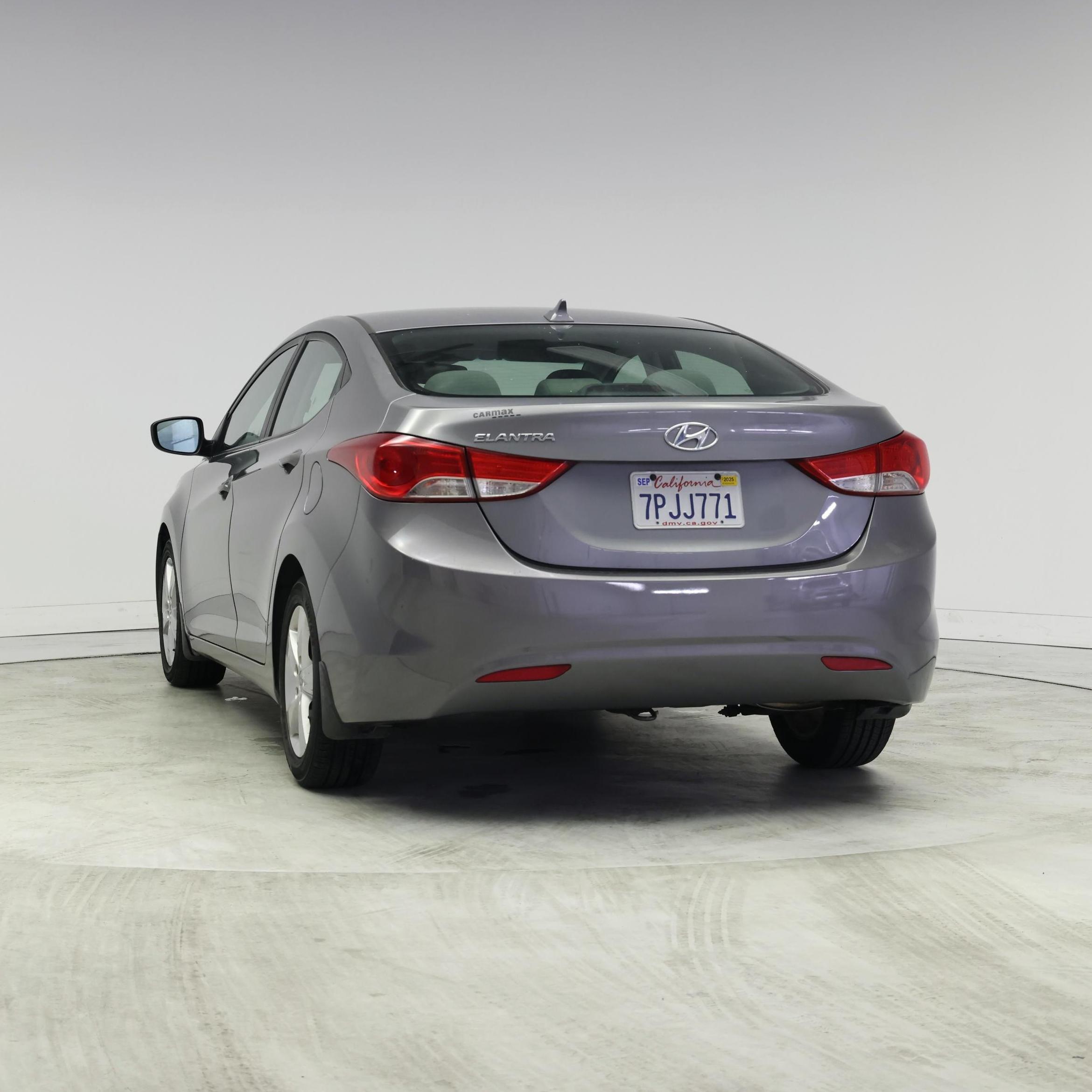 Thumbnail: 2013 Hyundai Elantra - 6