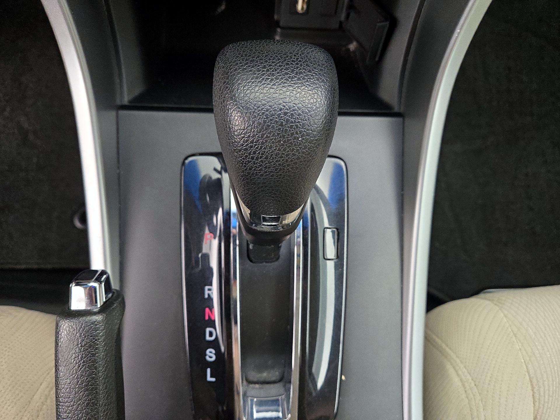 Thumbnail: 2013 Honda Accord - 17